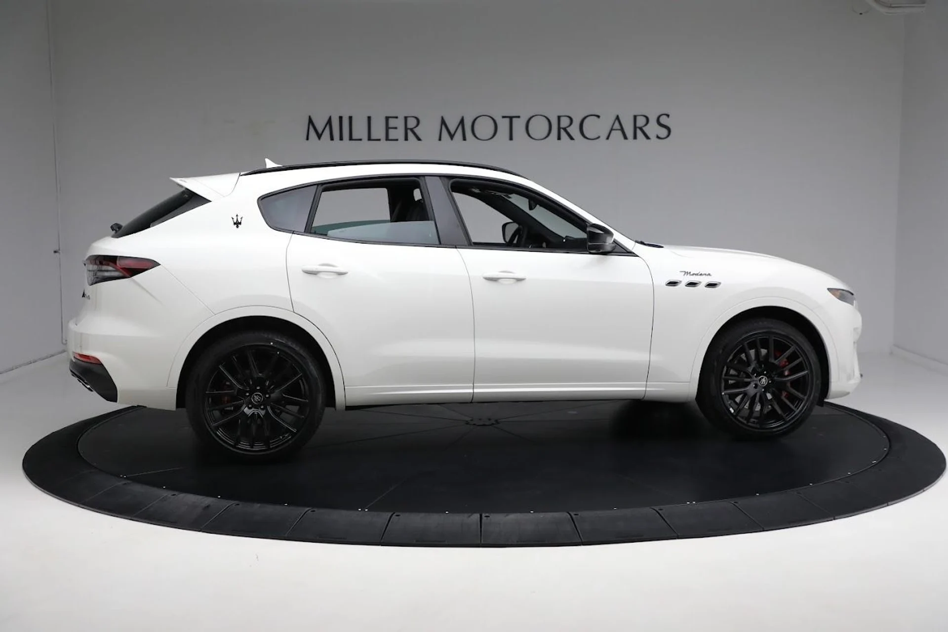 mph018_429907056_New_2024_Maserati_Levante_Modena_Ultima_6bcc0cbf14