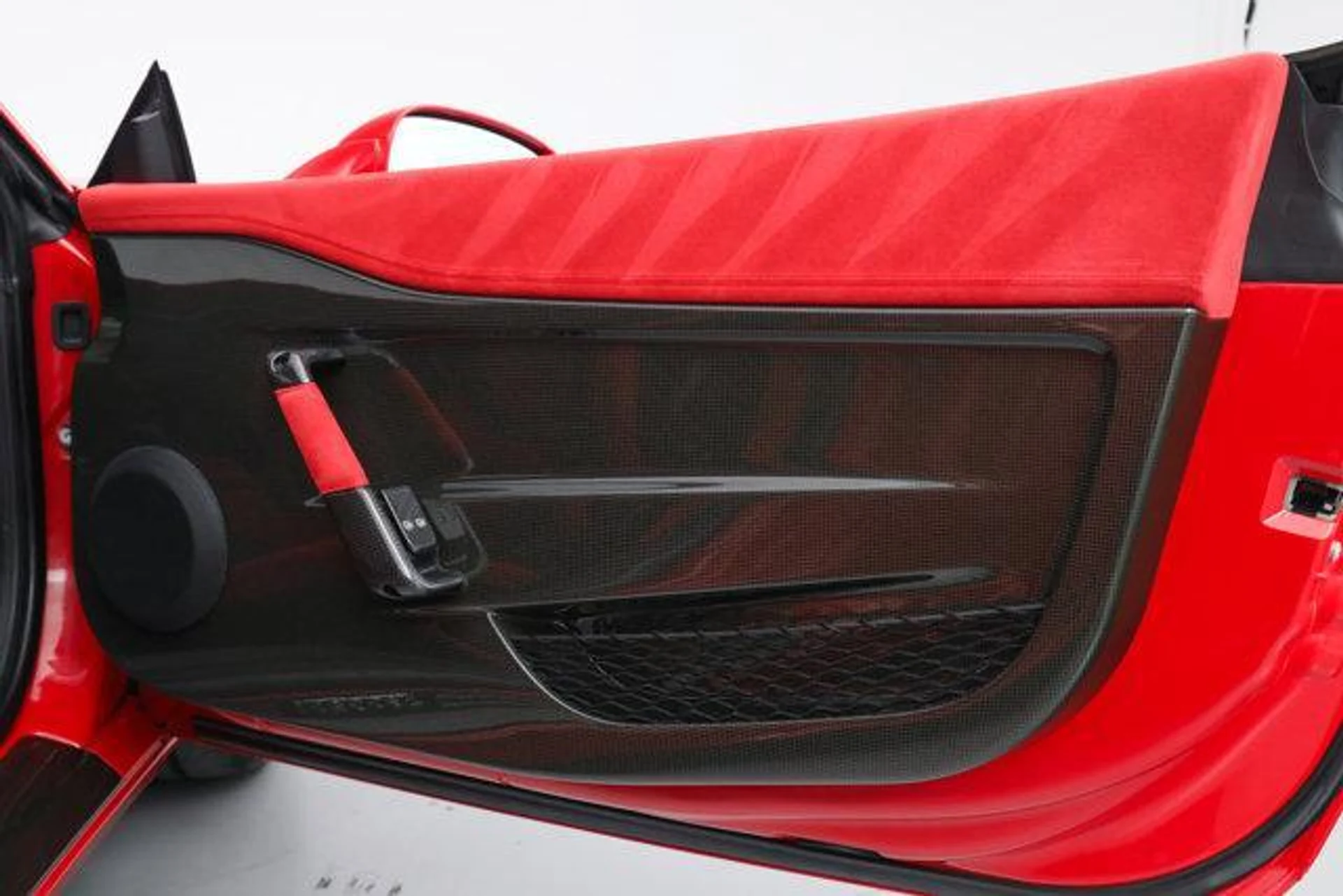 mph018_430091692_Ni_IJ_Hh1j73_Akr_S_Ty9hv_Z6kgyk4_93260dda1b