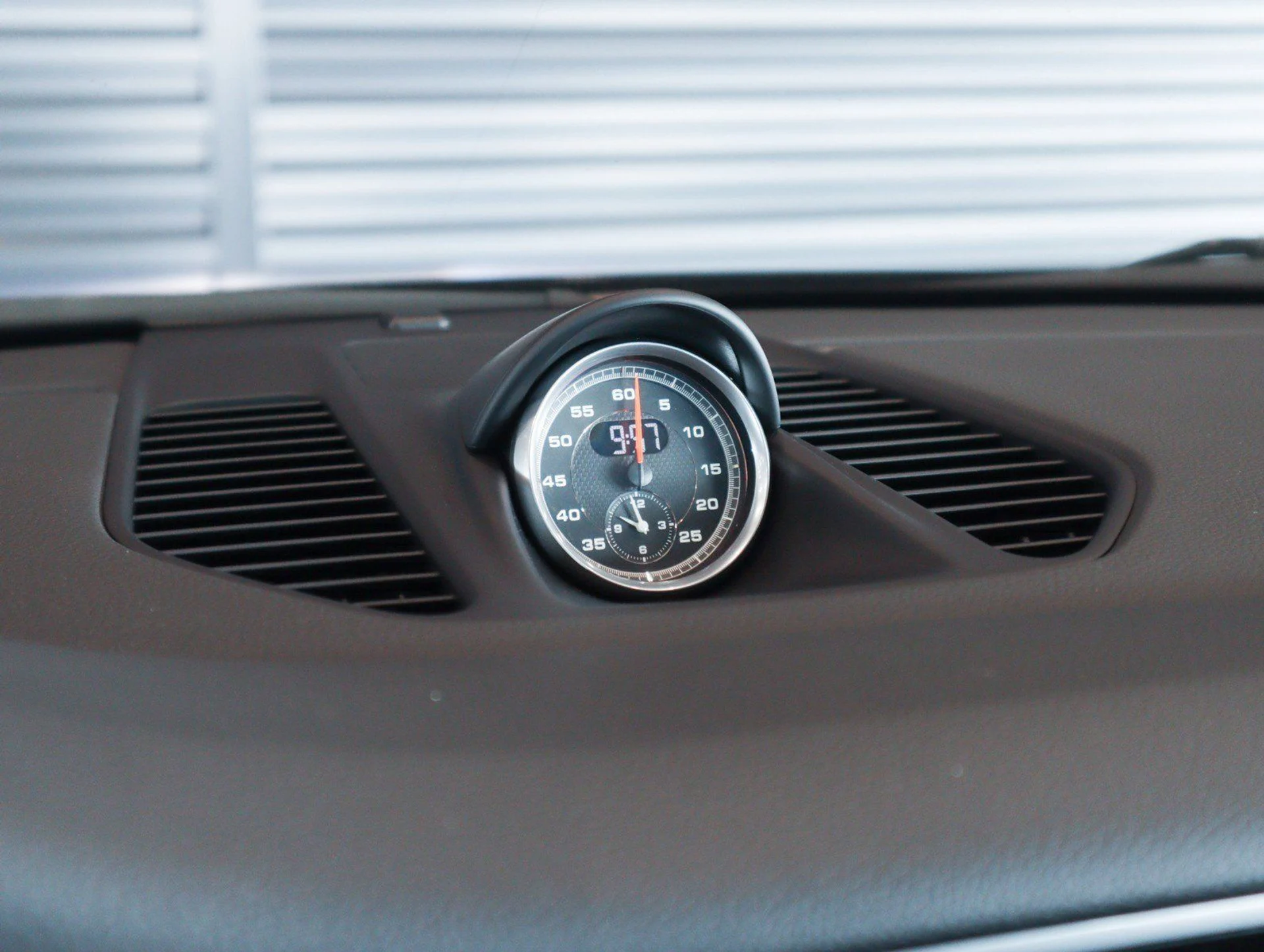 mph018_432818308_3352dfe2288f3eefcc503630b43a8bb0_9f0b3b0052