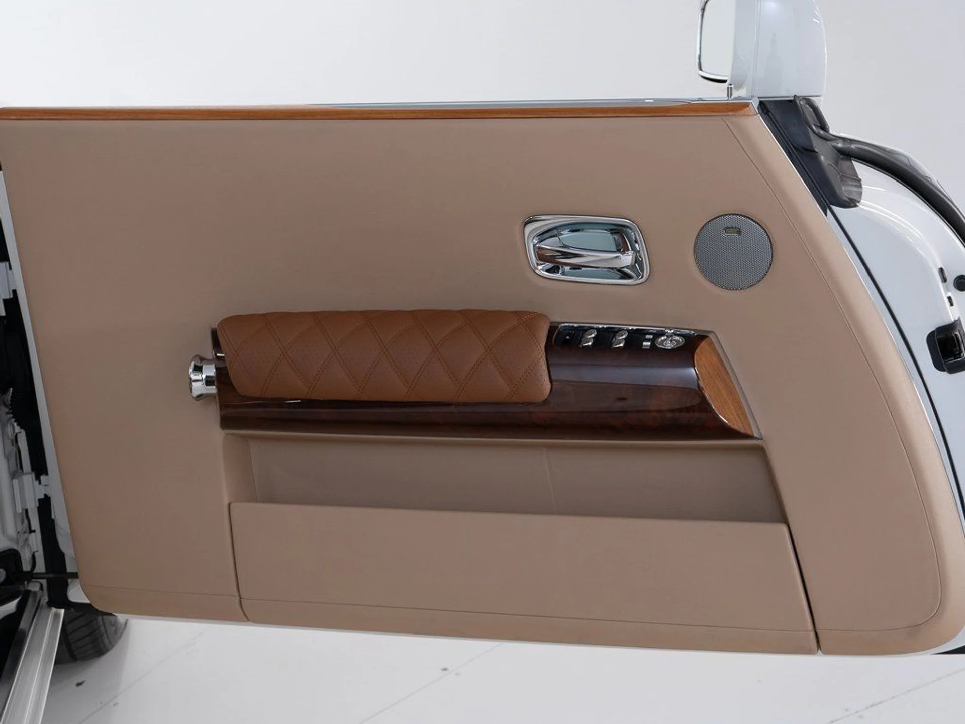 mph018_434253588_e3d9452aa9978173b95ae113faeaa6b0_ca0fba589b