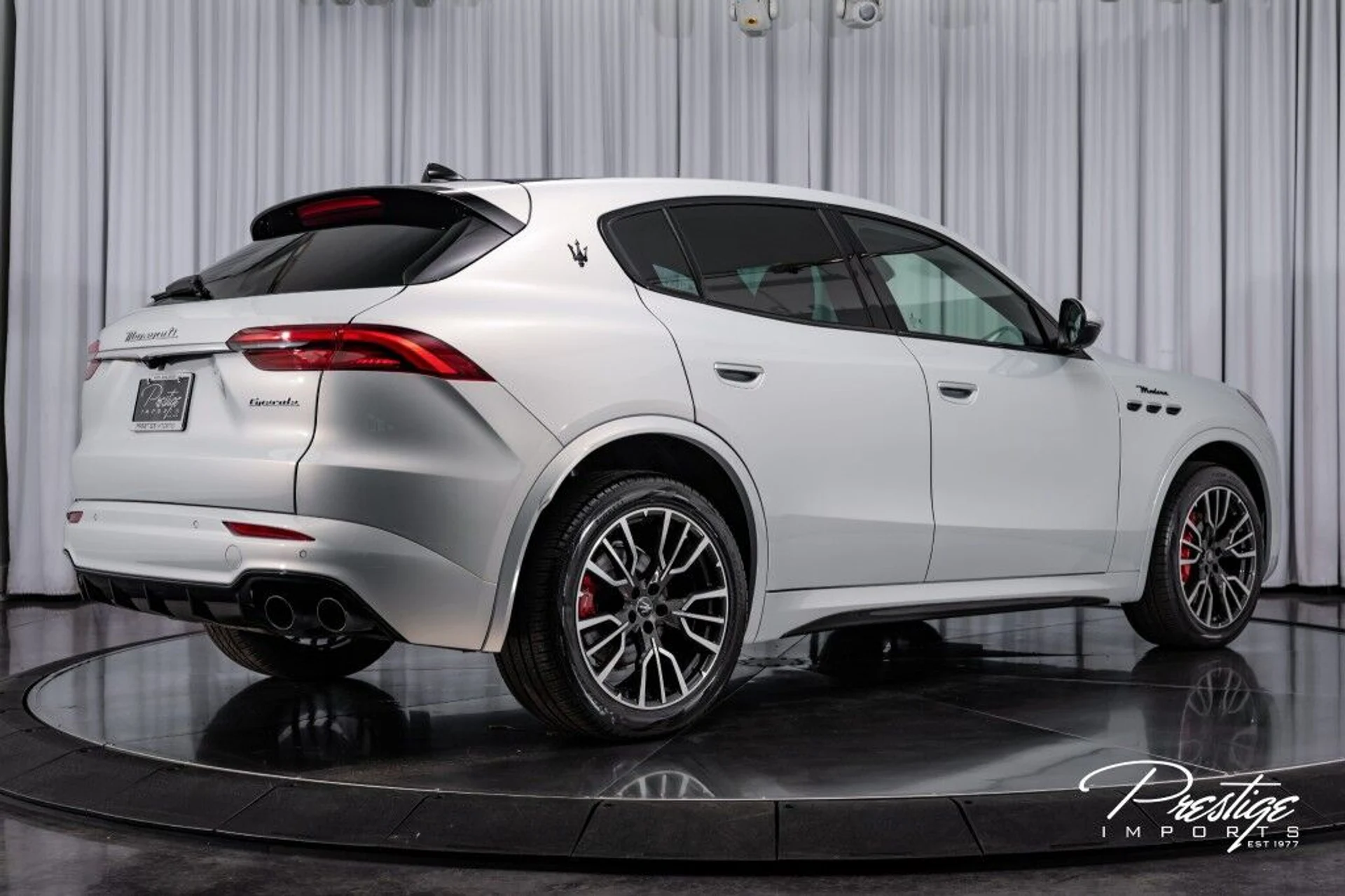 mph018_43906364_aa0fb35b455e35a45f0c1d1f09e9aa96_eb9a73252f