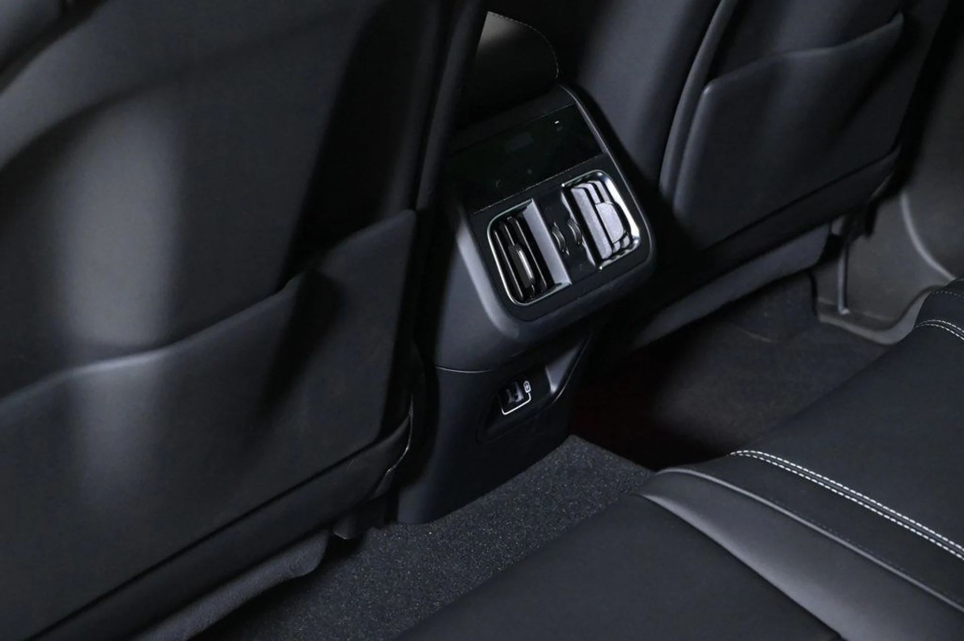 mph018_442154043_used_2025_maserati_grecale_modena_11350_22967686_18_1024_9c99f1c224