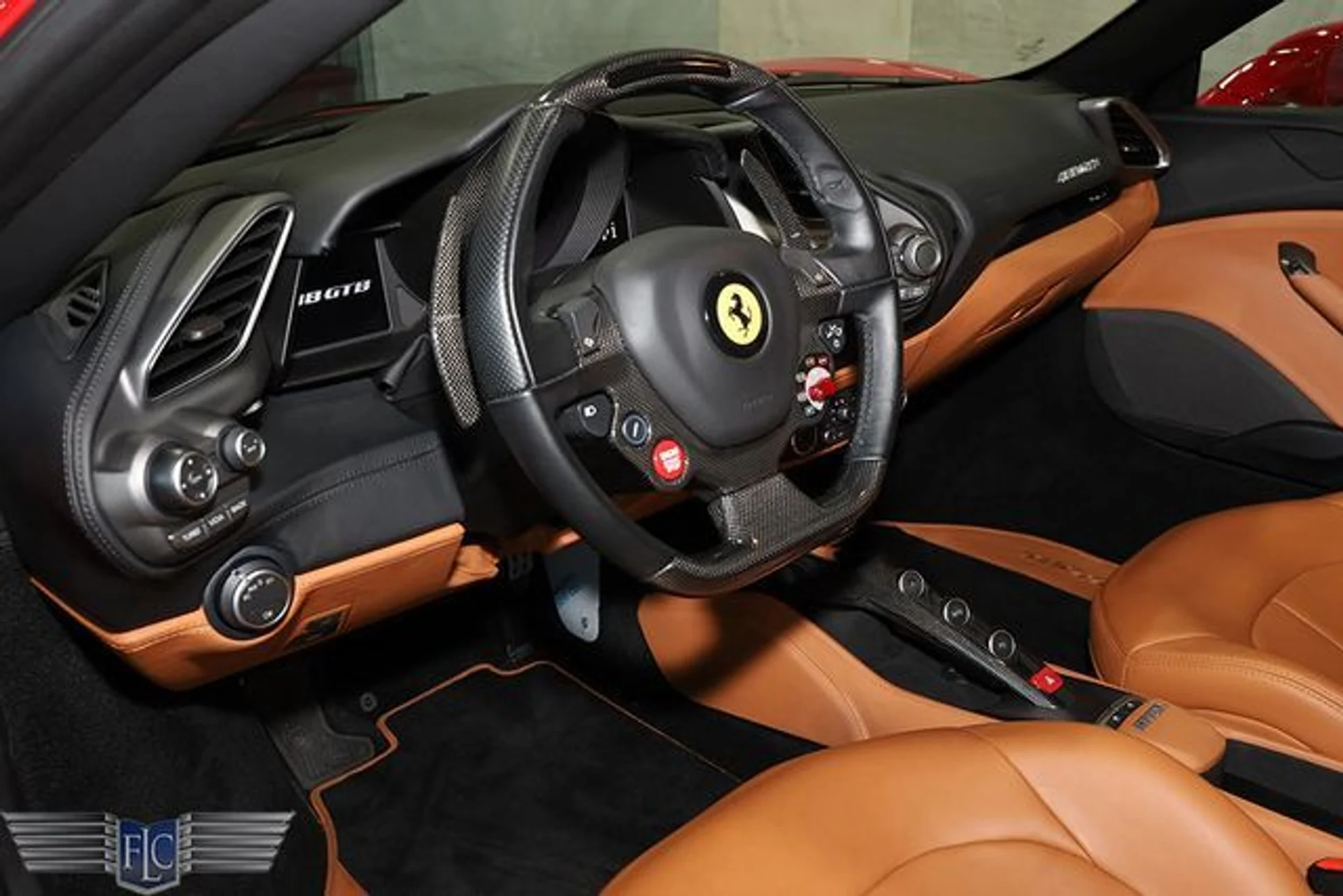 mph018_445084039_used_2018_ferrari_488_gtb_coupe_9689_23040526_22_640_b21b2a2ab5
