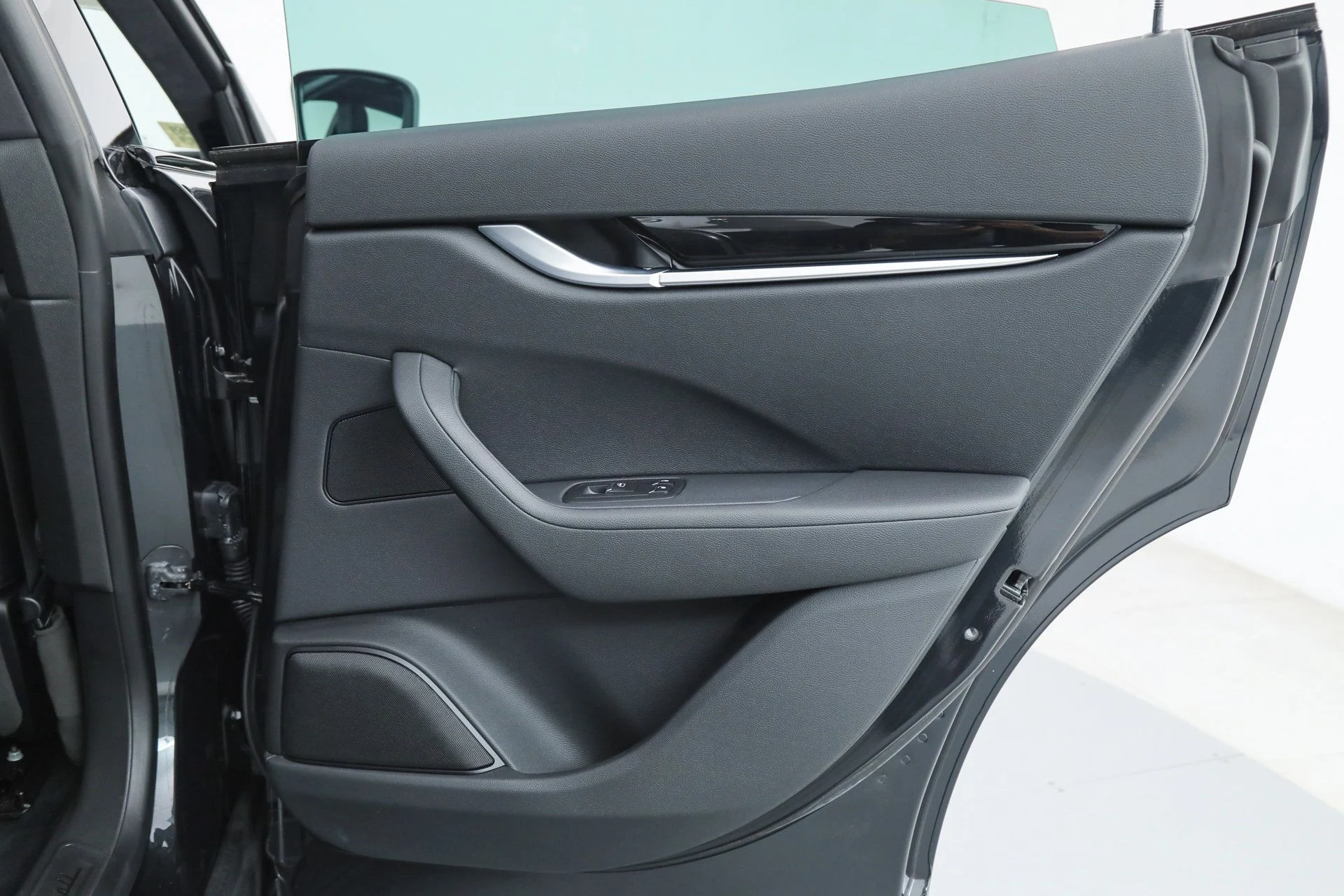 mph018_449906367_8a956a001f6effeec4e62bf74c2e14dc_c3cfc26dd6