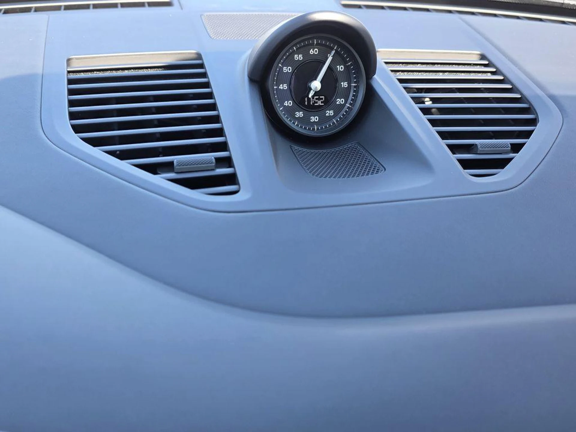 mph018_46254092_i_A_78w_N3_S_Mcuw_ky_kcpd_O_Umvqc_1367c4f9ac