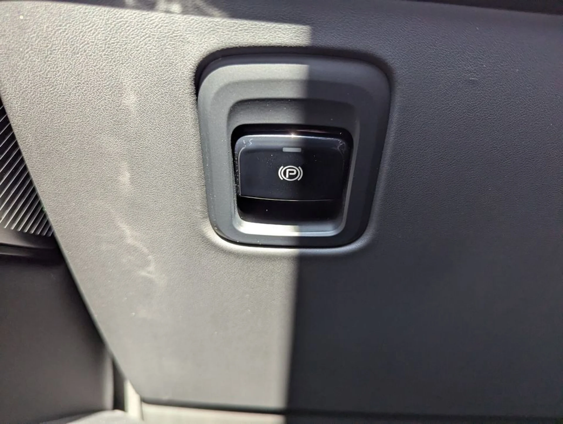 mph018_463559895_ed27ce75d2ba5ed03944da2e3a39e728_3c68659a00