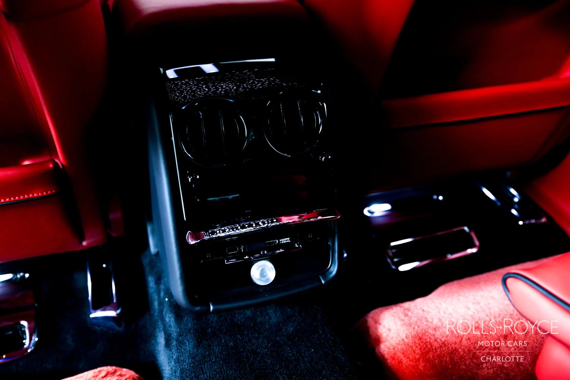 mph018_463852175_Used_2024_Rolls_Royce_Phantom_EWB_1745331546_735cb8e9c6