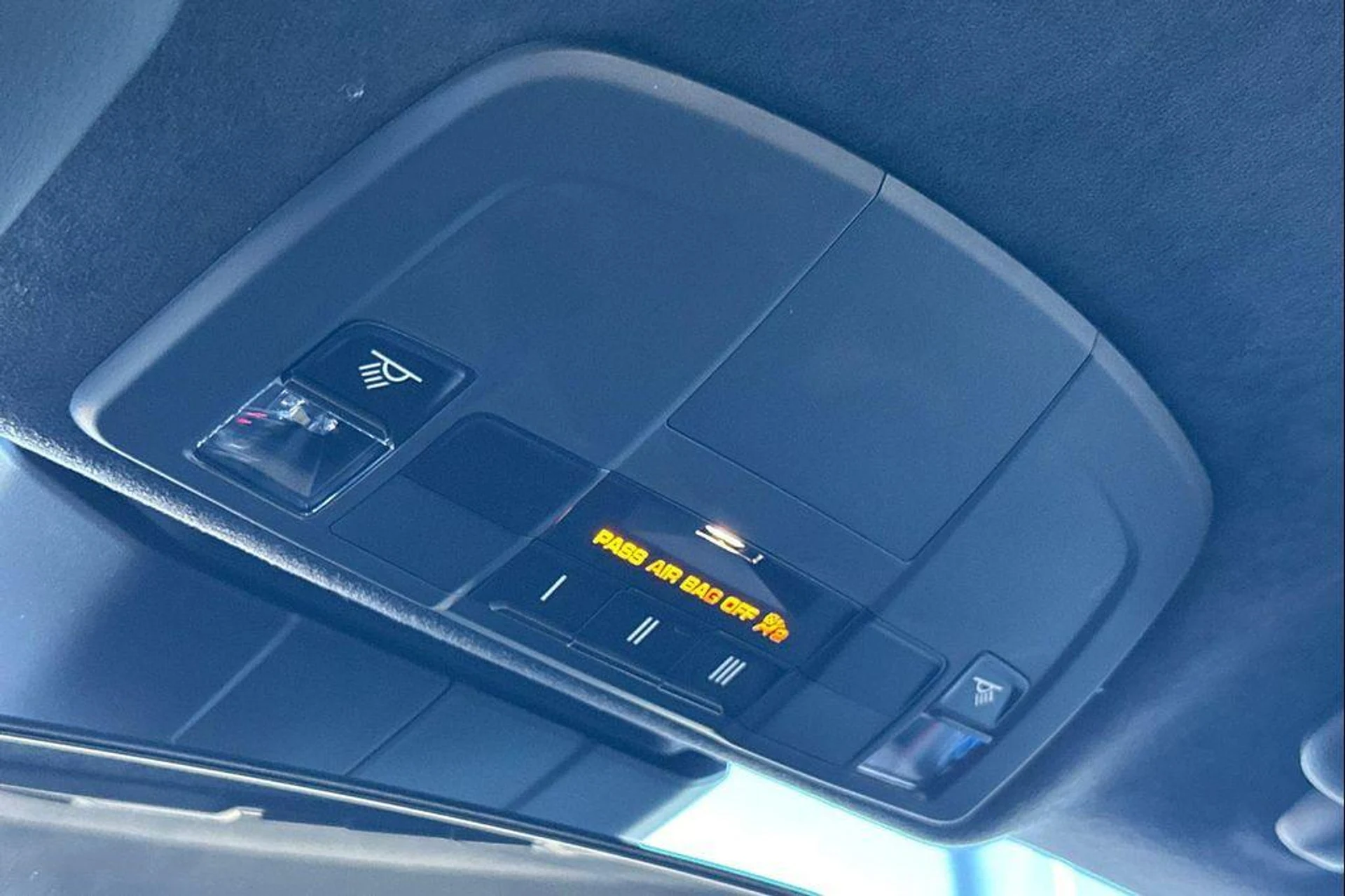 mph018_468527629_z_Hm_E_Sj_O_Ew_3_UW_Vwe_EN_p_P_Gzd_Y0_e9b0cf2fb1