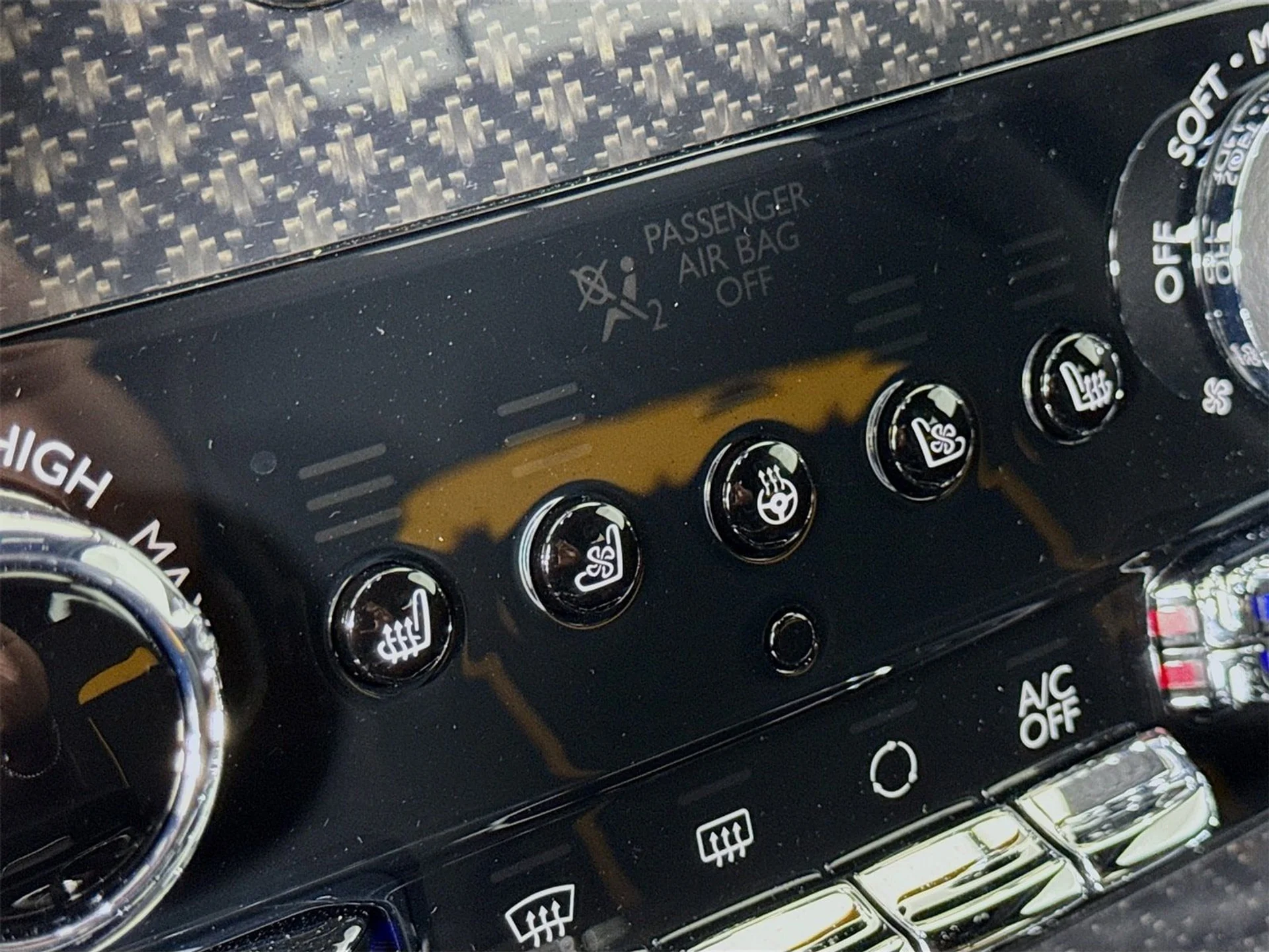 mph018_469603055_59b0fa3d0823200e17abe938c9078dfax_e675f3236b