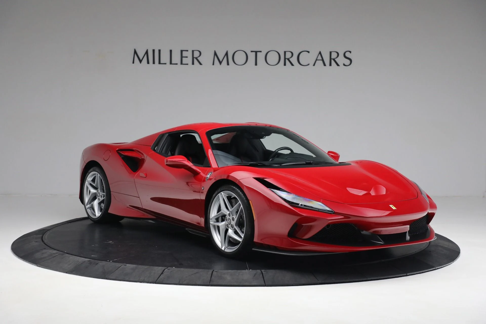 mph018_473569266_Used_2021_Ferrari_F8_Spider_0941742496