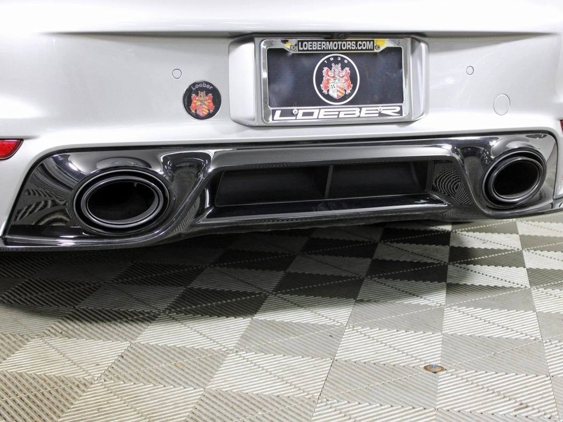 mph018_474772328_19_76de3959c9