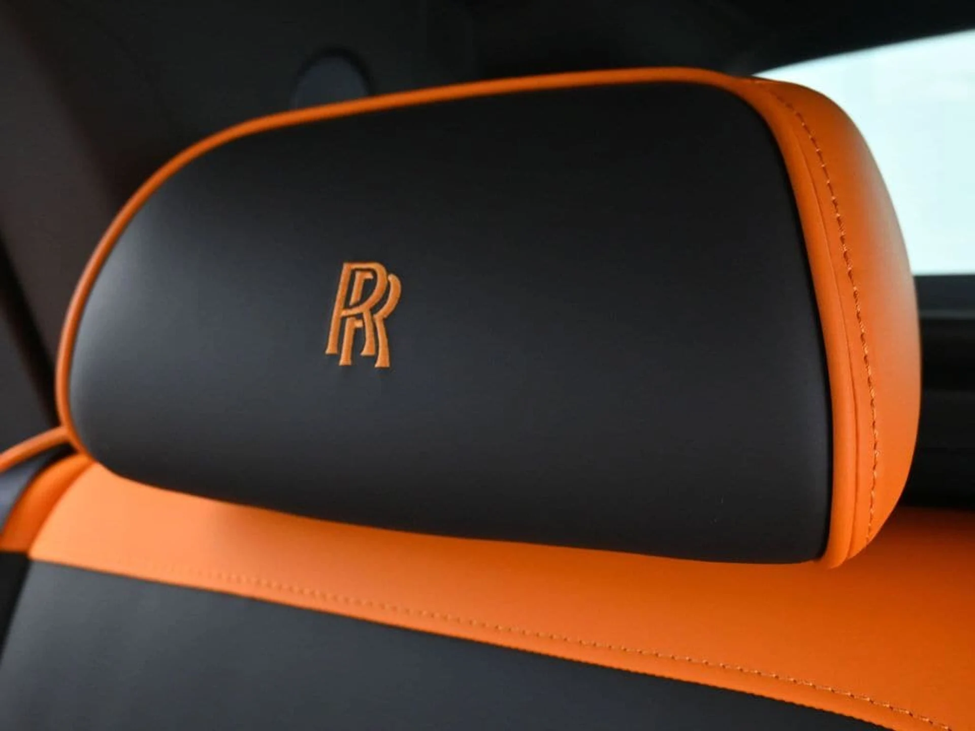 mph018_476163814_50633caa82f295d85f2f8d8db831e0f1x_932d92f5f8