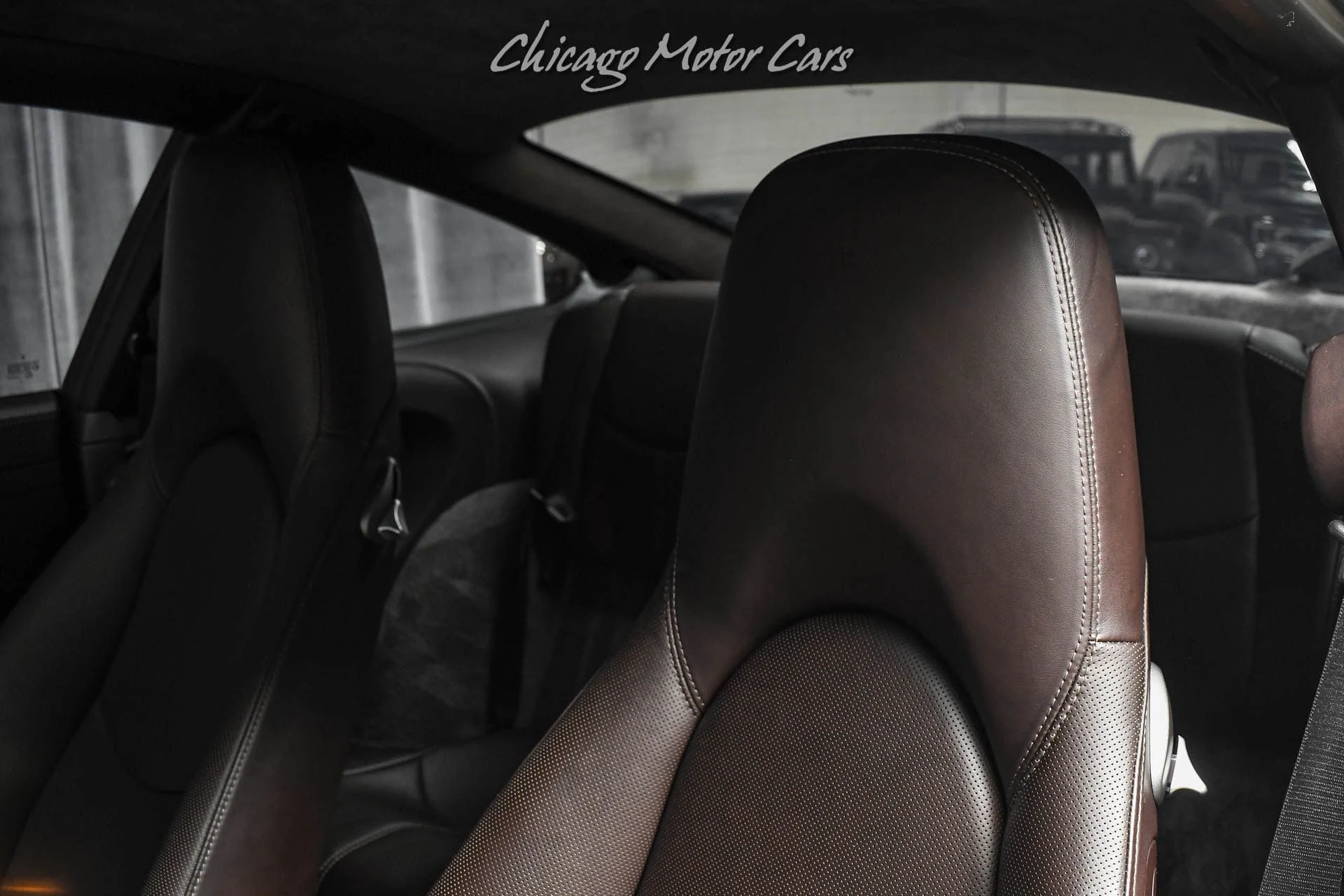 mph018_47866701_13520_p19_l_daff2f25b6