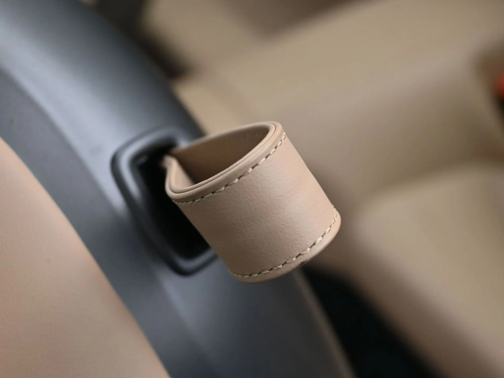 mph018_479662474_98ba7f4ce1078a08098cf3f0560ddd40x_eb2221c168