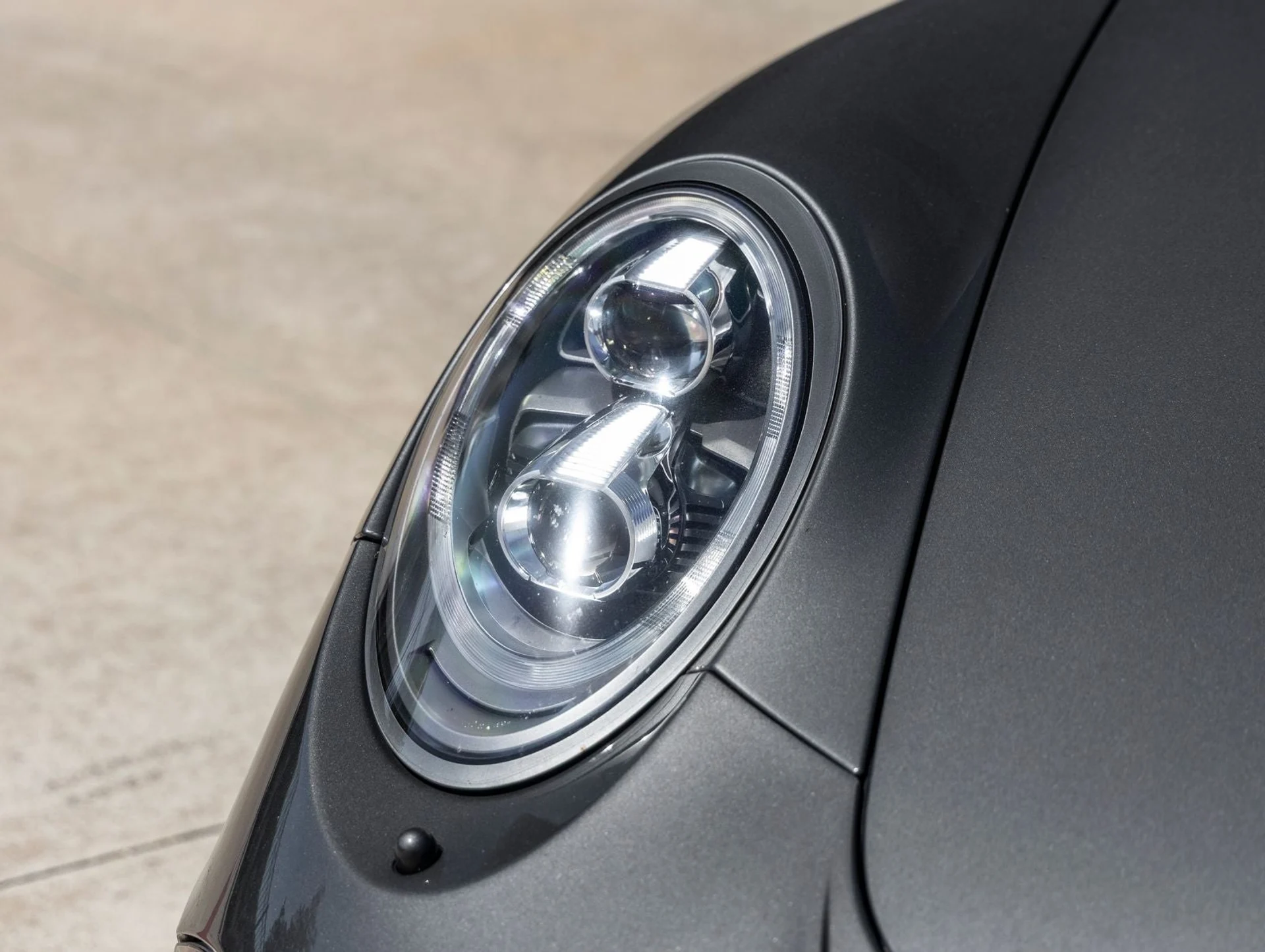 mph018_480678476_19_14f2dba2ab