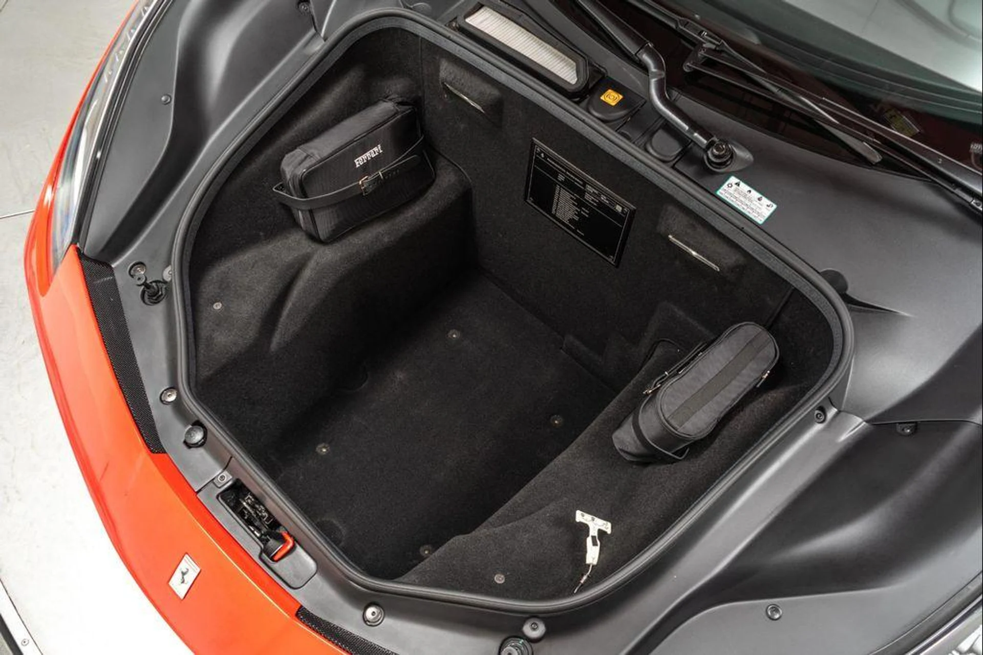 mph018_481815943_k9m_SC_1_Owdb_M7_Rn_E_Npi_J6_XLV_Donc_326e1859ad