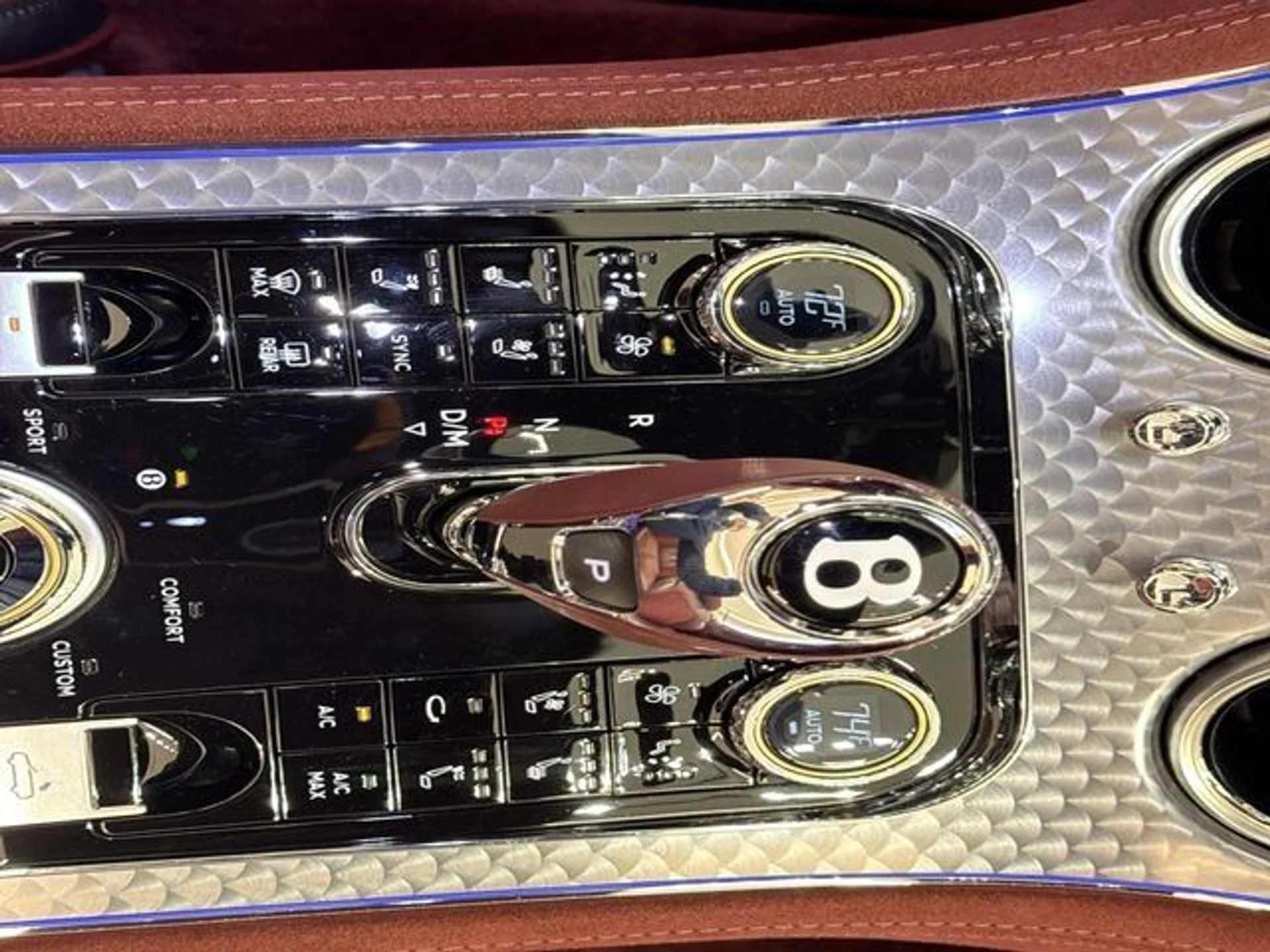 mph018_483976016_191e21cd81d69fc0646bc83d8c7d9d62_851566677a