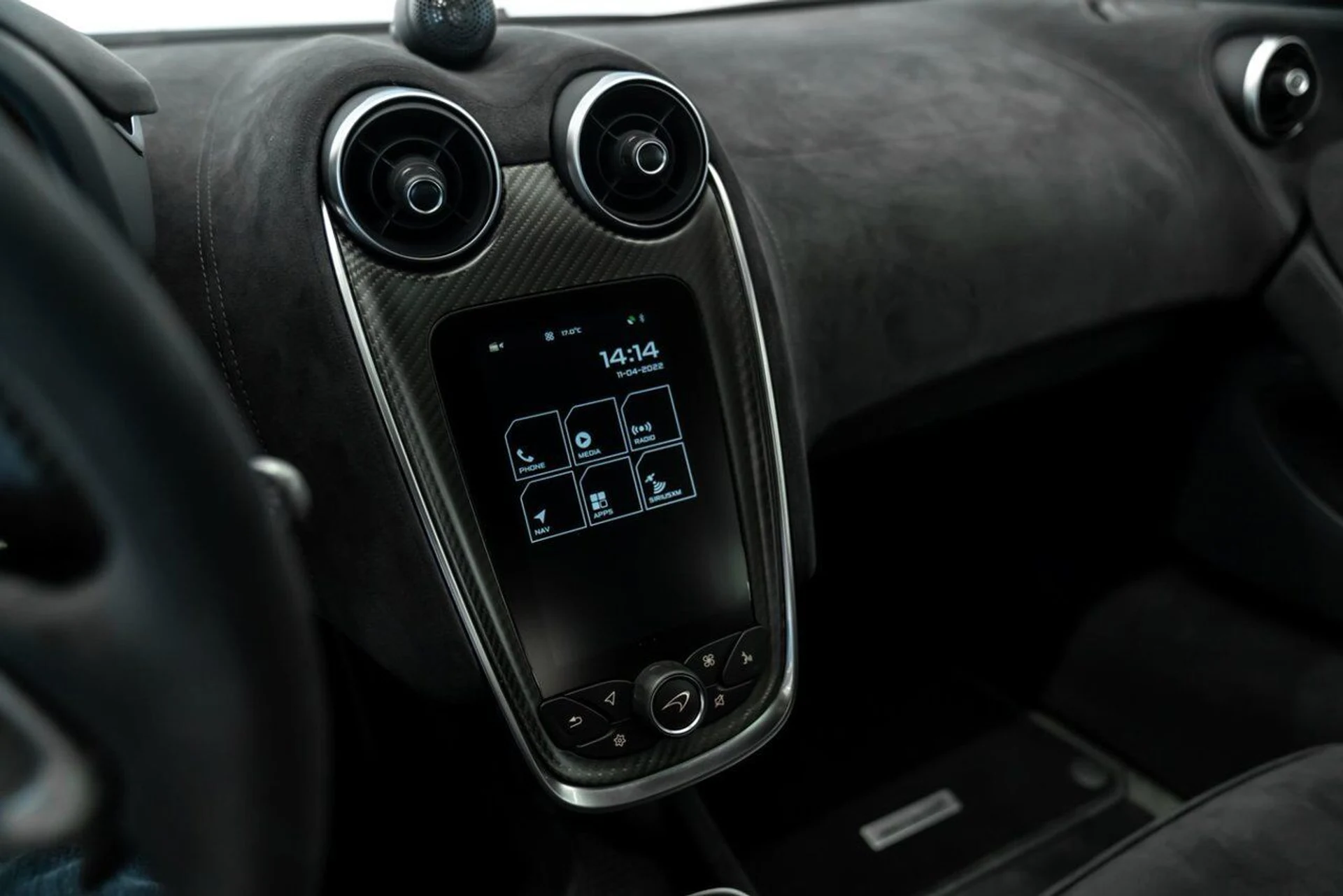 mph018_487285422_mclaren_600lt_2019_jpg_v_1758918548_a91303a896