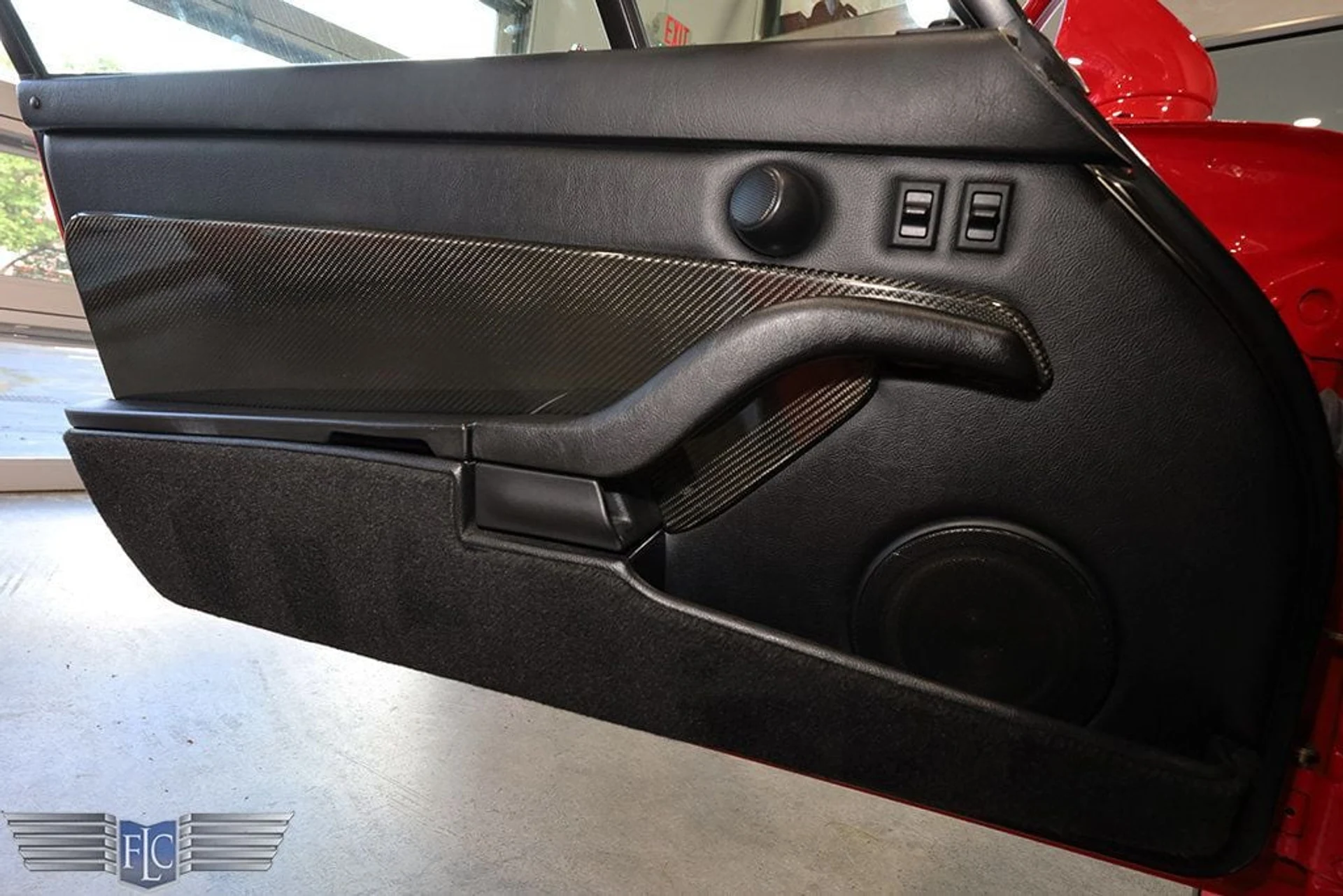 mph018_487931322_used_1998_porsche_911_carrera_4_2drcoupecarrera4s_9689_22929030_19_1024_41cac36512