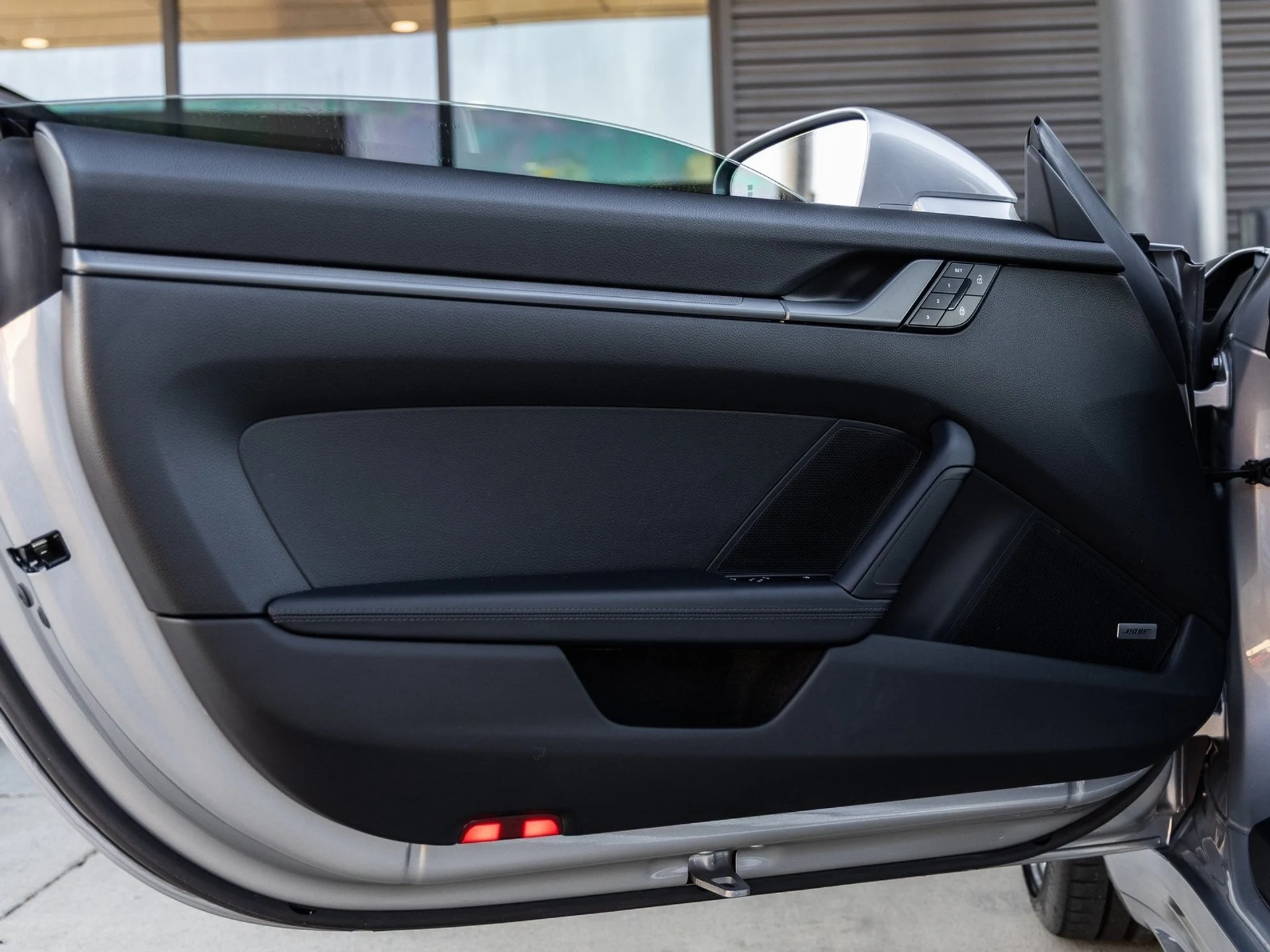 mph018_496678376_19_b65f18b534