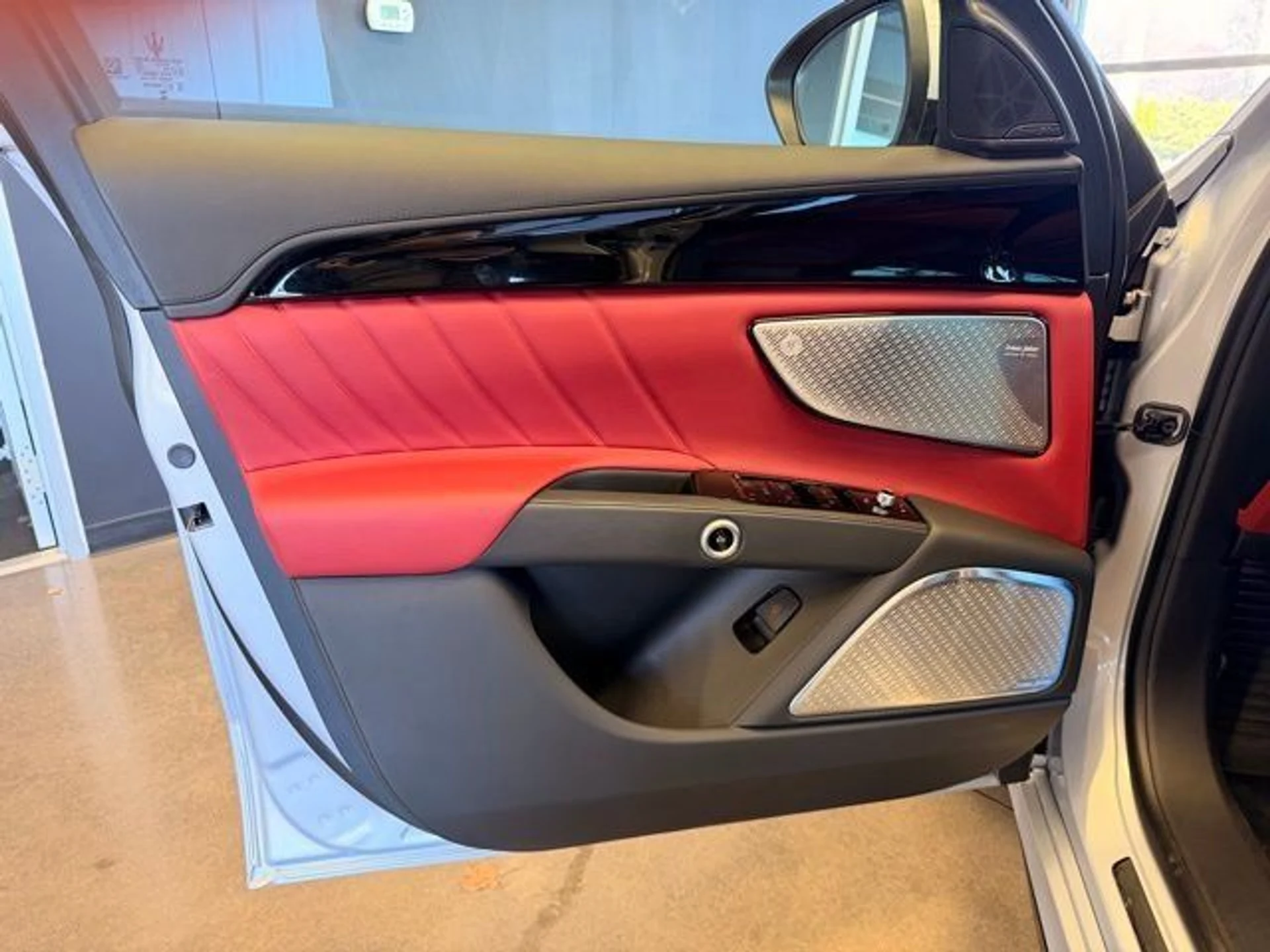 mph018_501069305_a77b92f63c64744d1c2de7b6a4493fea_6e032eaab2