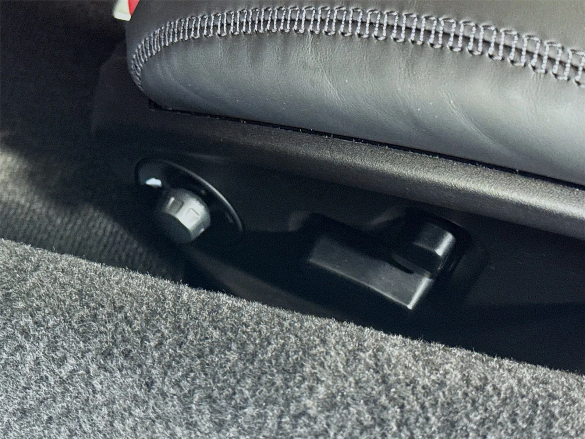 mph018_508010002_920c2e76d570aa8b985c22a37dc5260dx_0af77103a6