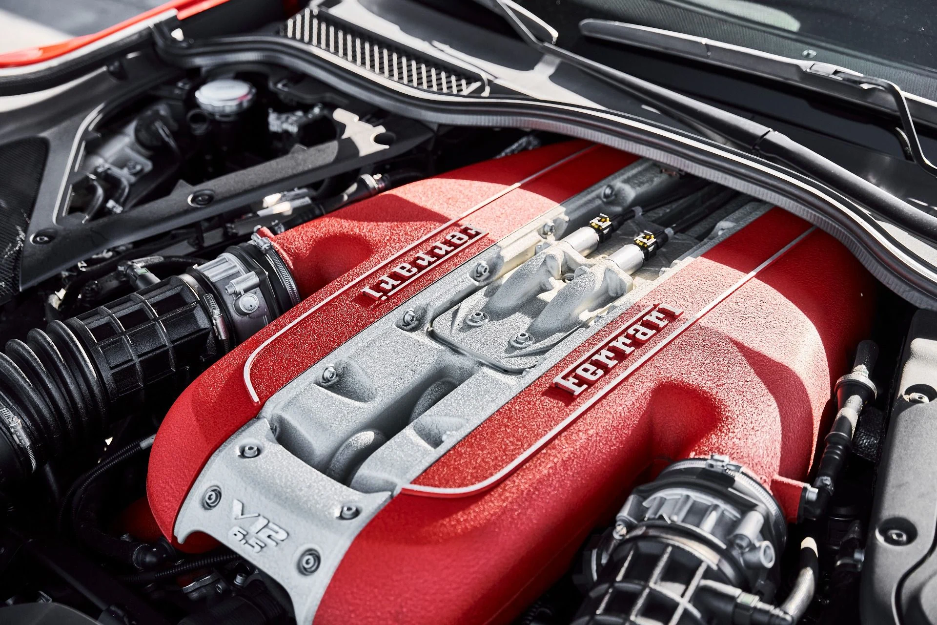 mph018_50932175_Used_2020_Ferrari_812_Superfast_Base_1778723418_78a36d219e
