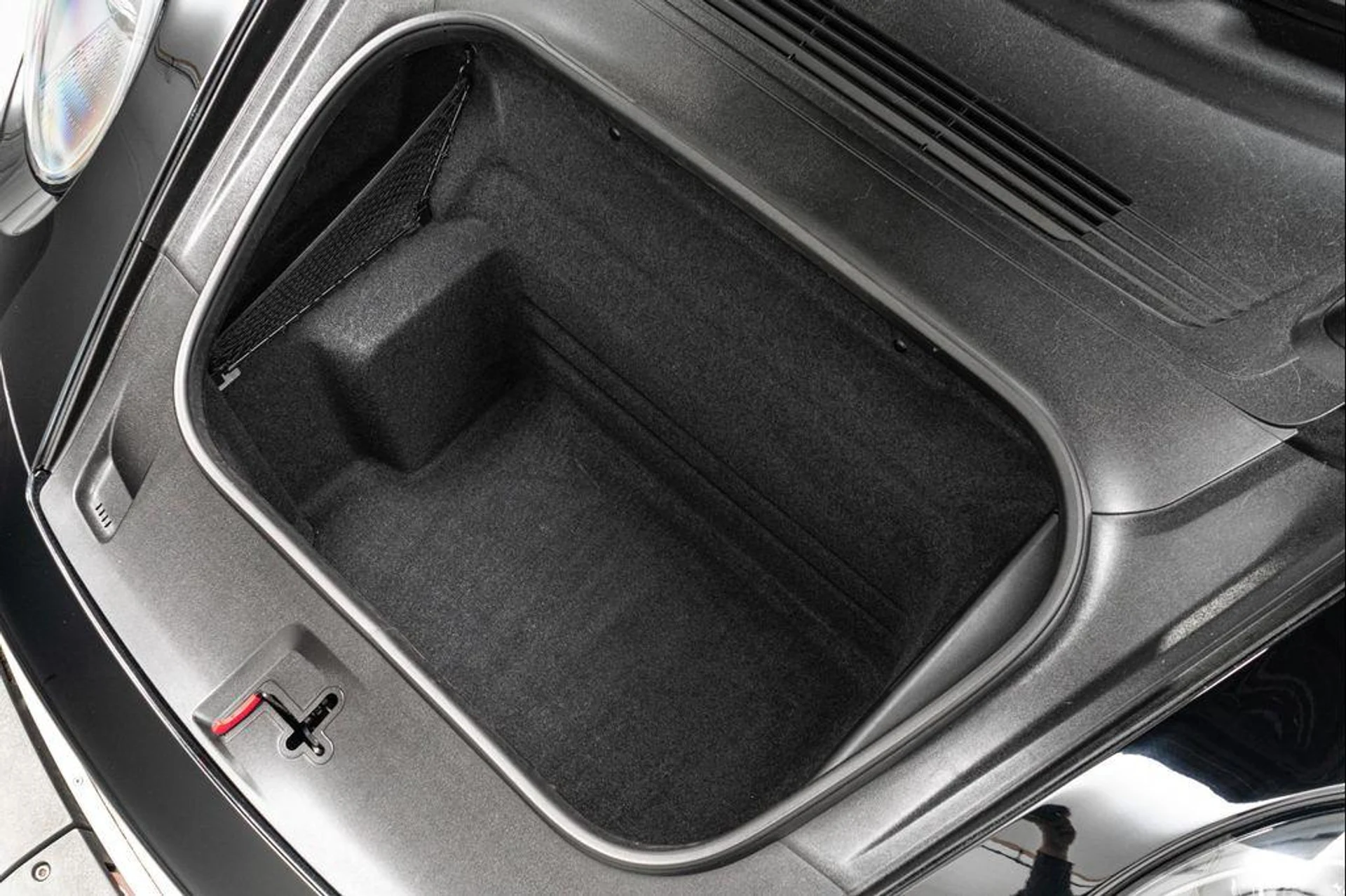 mph018_511527835_jdcu_G6_RX_75_IG_tl2fbbqvxa_Oy_Wg_439d211a50