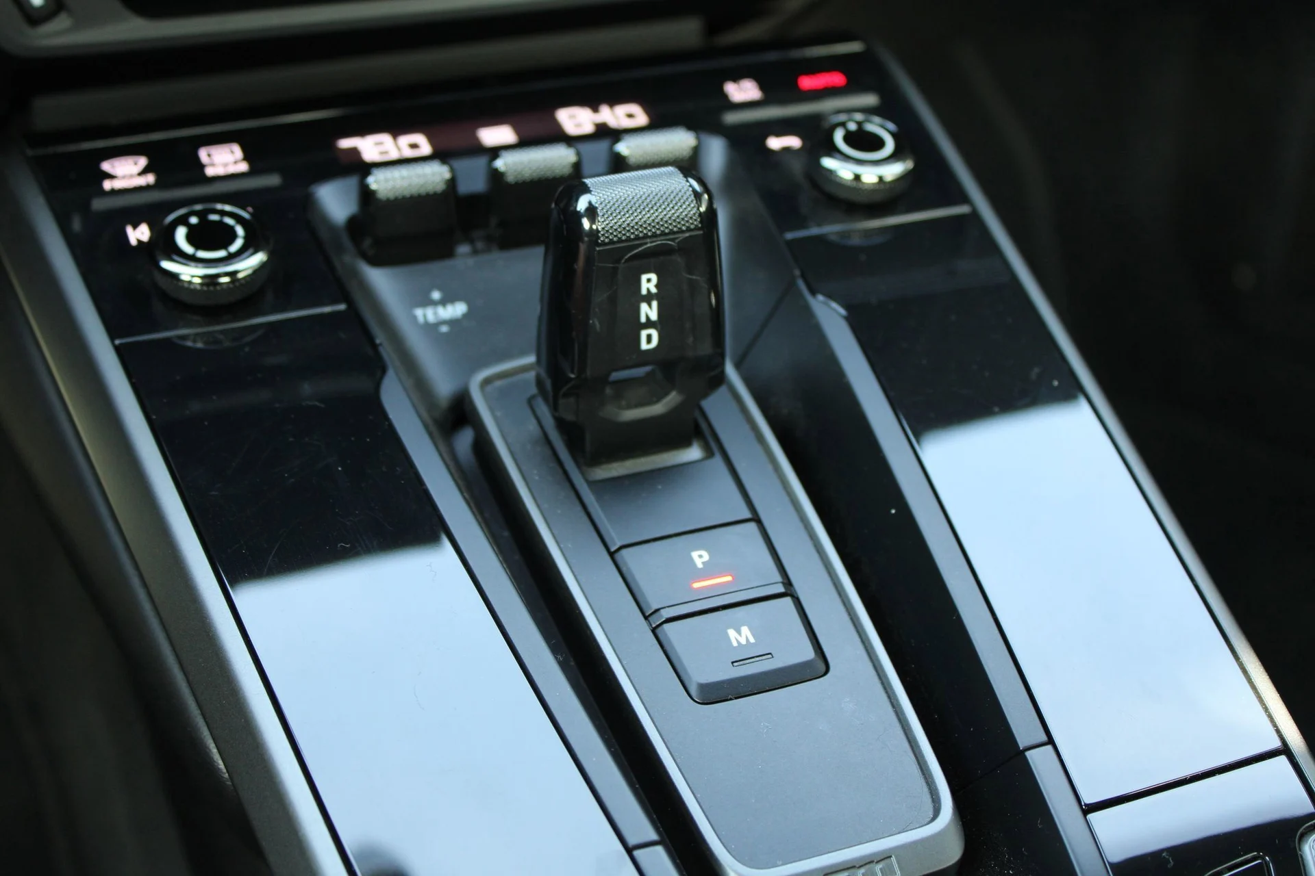 mph018_516101534_00485a895b3b5dfaa0e152ff57400774_d0a715fa07