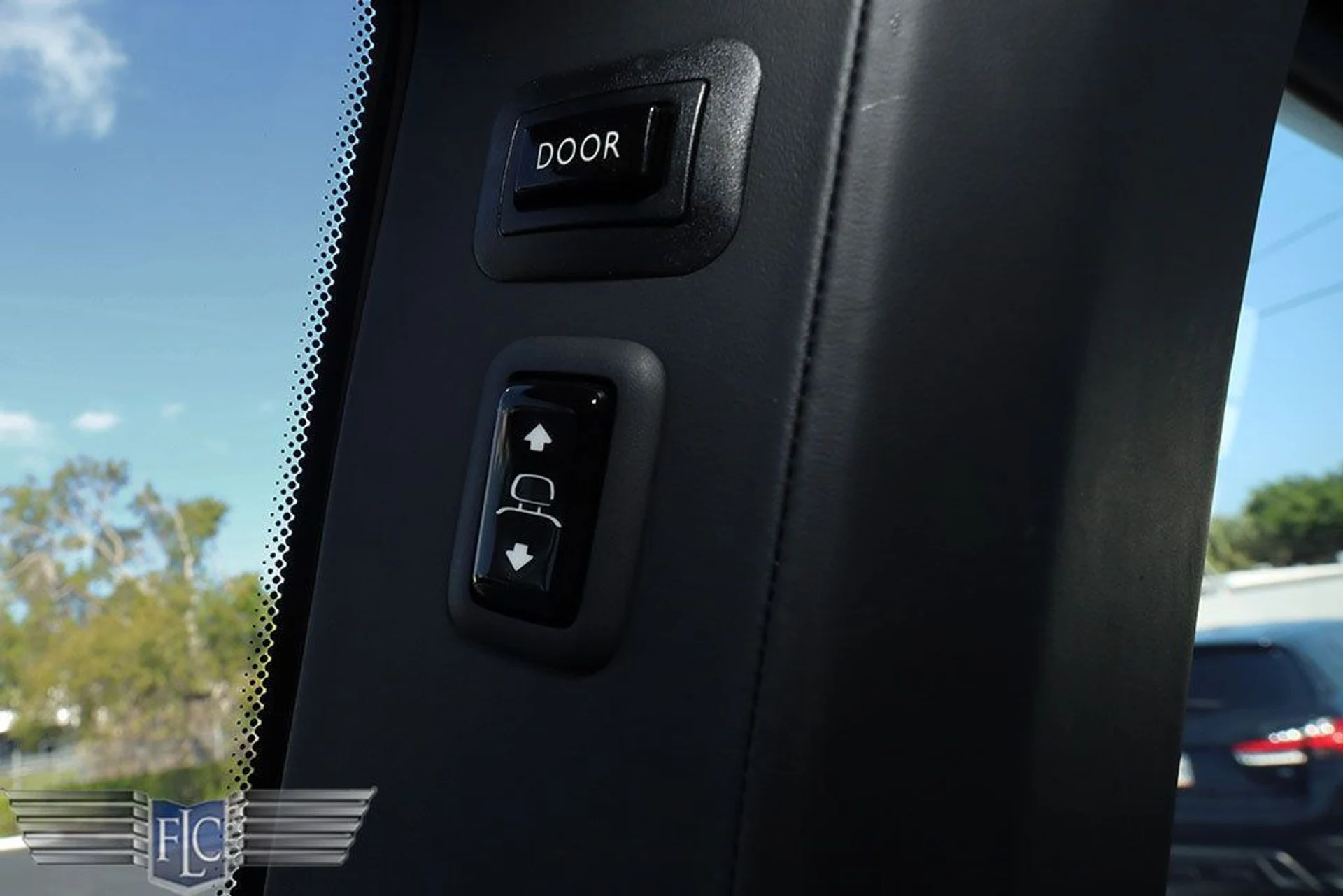 mph018_52171221_used_2022_rolls_royce_cullinan_sportutility_6305_22954995_19_1024_841aacbeac