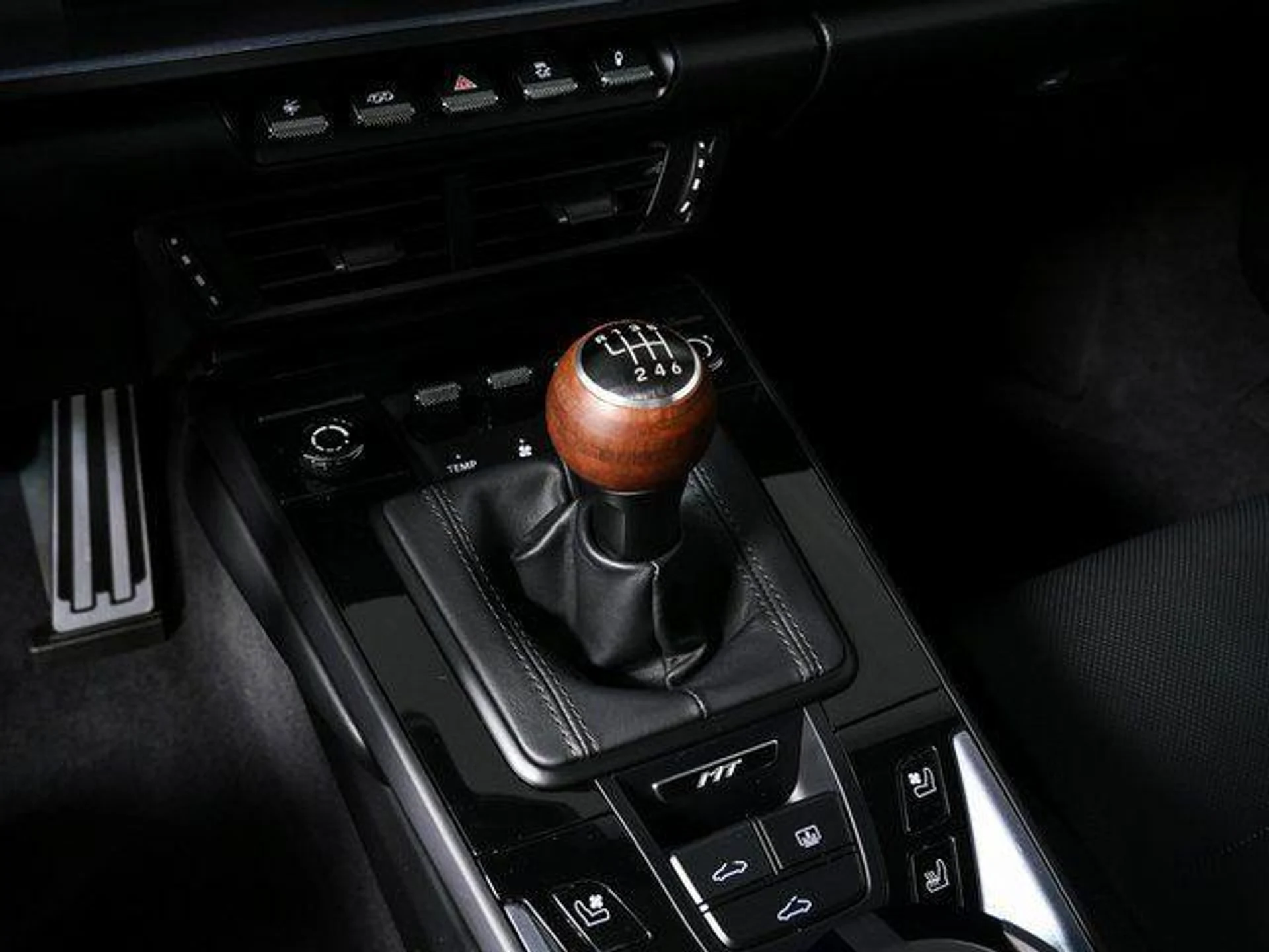 mph018_526893156_G_Ve0_Aoz_Xm_OT_Ccz_A2v5_Jv_Bo_Uh_Gvg_a790b09271