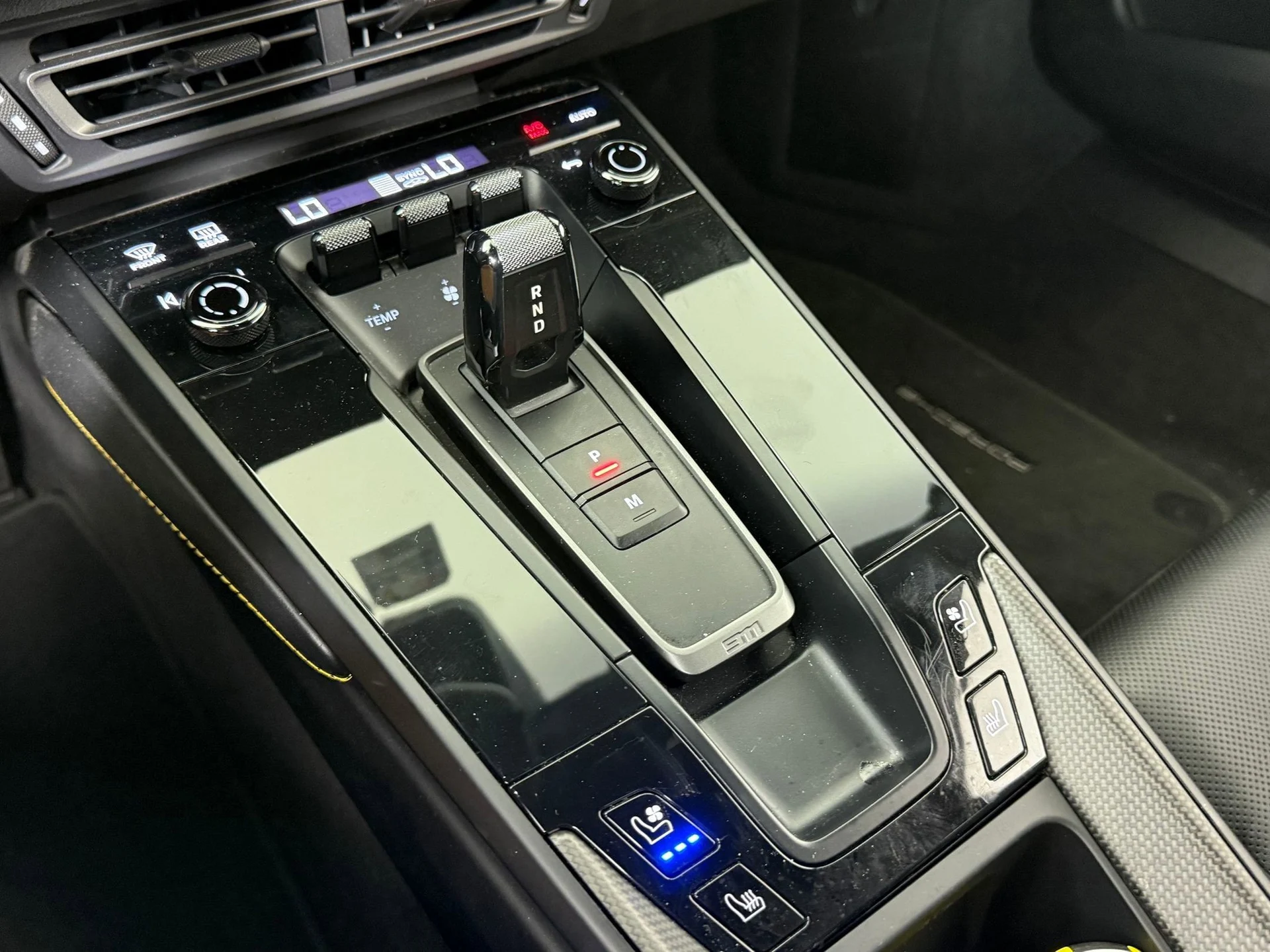 mph018_526989802_8c3926e23d9763741233a83bb5c1cecdx_a2f7f761b4