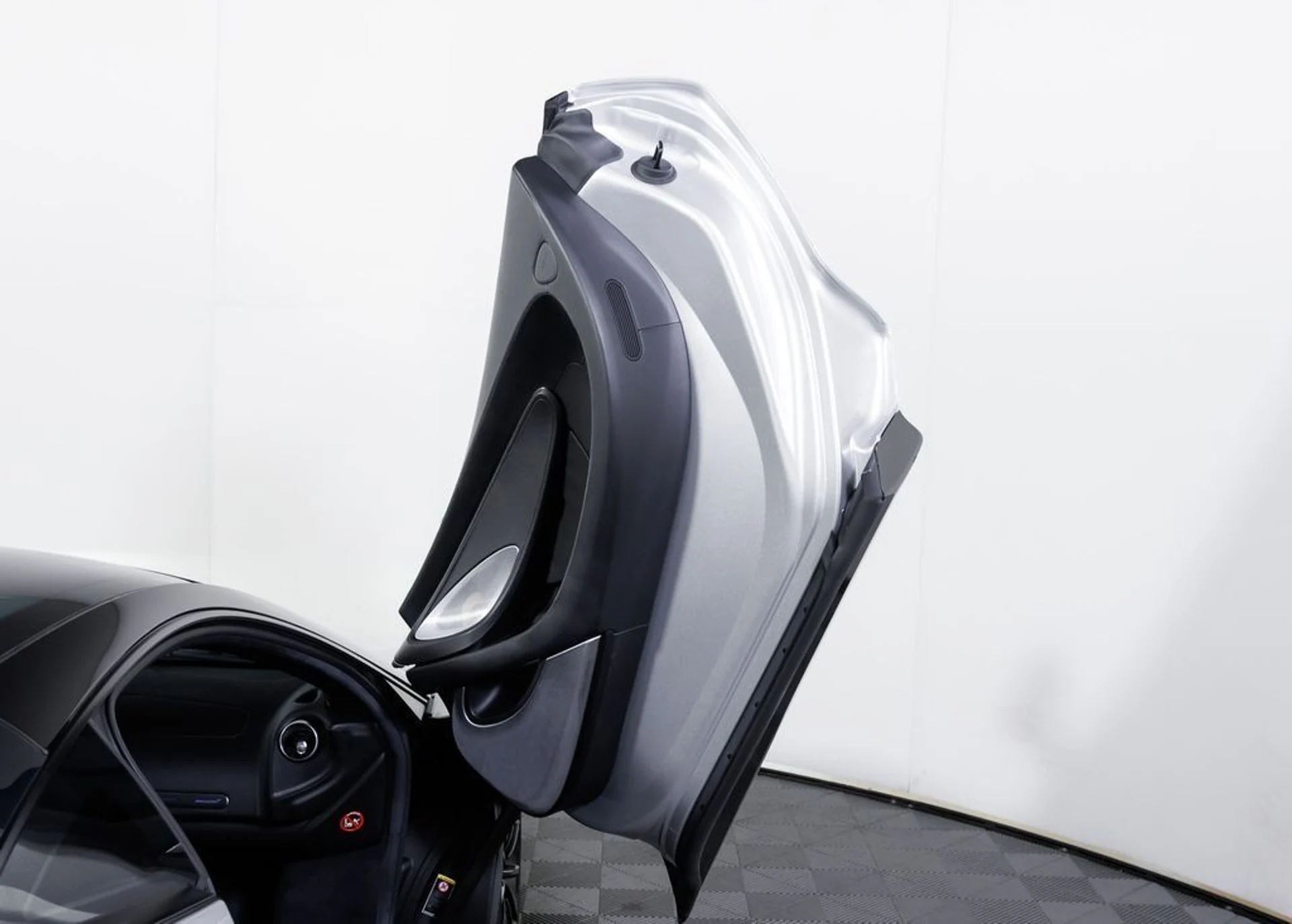 mph018_527277551_93482238709c79bc815f77d6916896a4_e3f77002a3