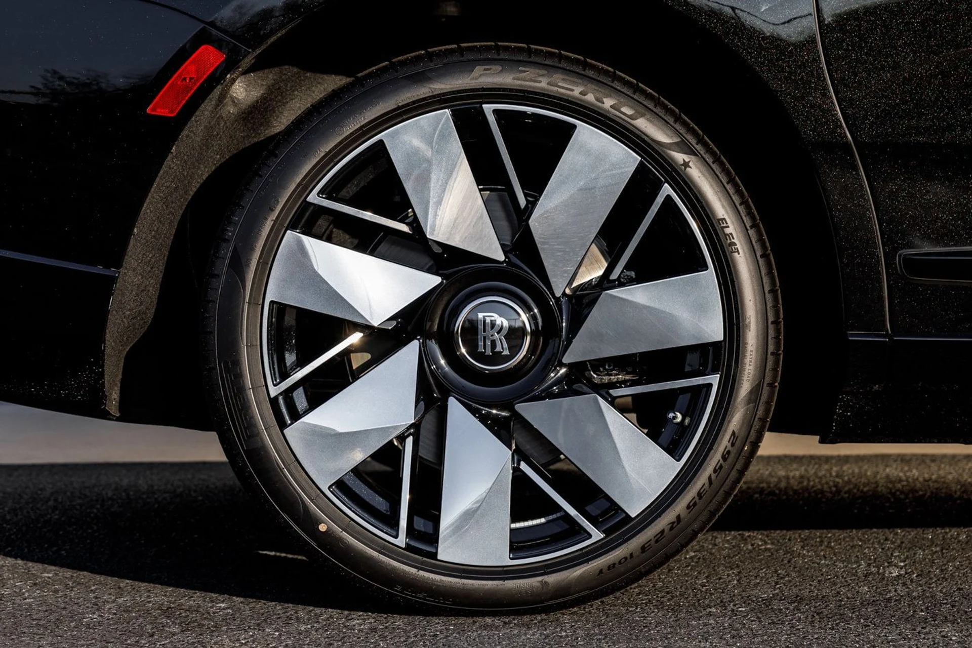 mph018_528321297_7f6e4012e856822107e2b980c97f5d04x_07c47fc4b5