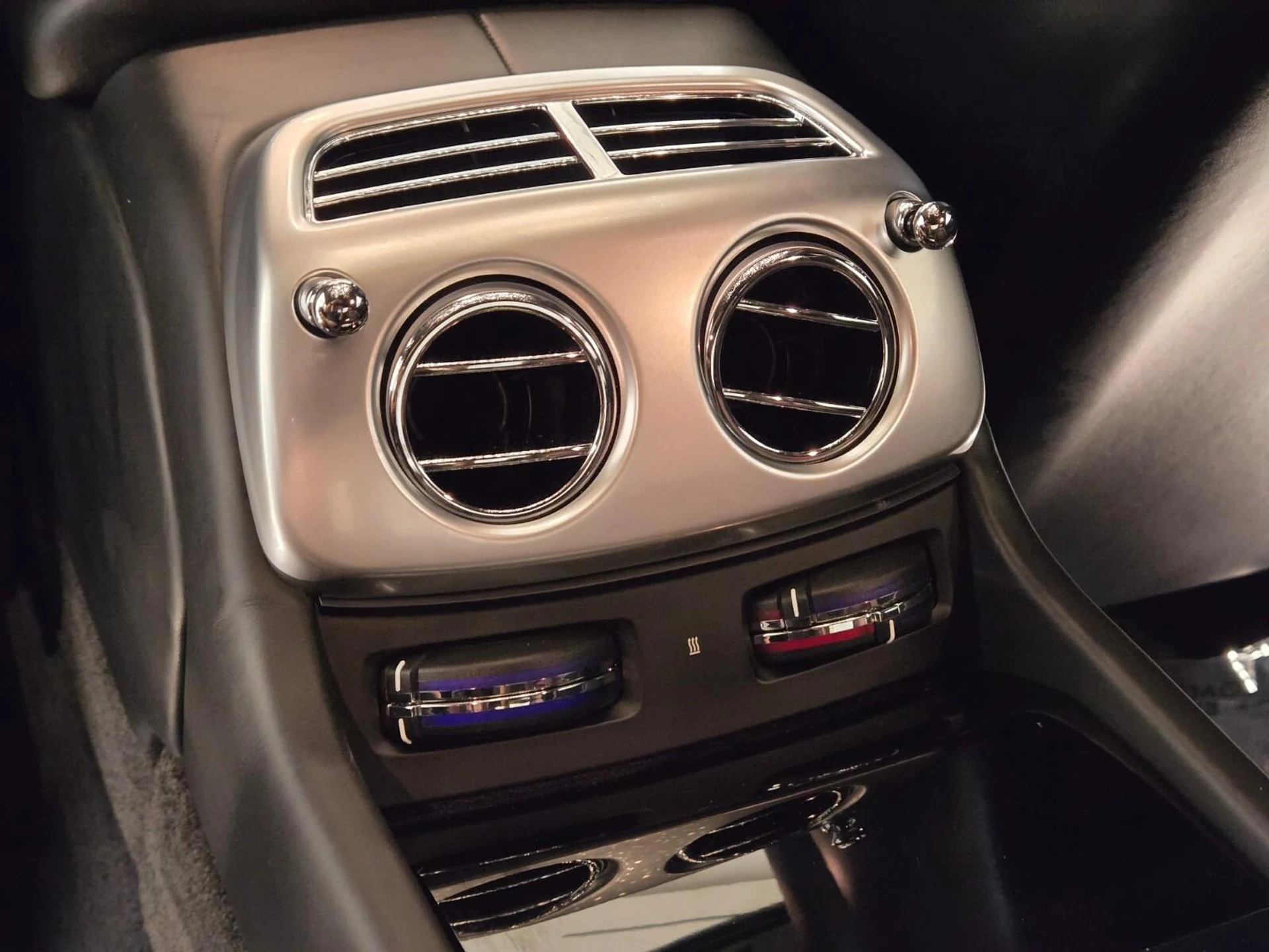 mph018_537259227_Used_2021_Rolls_Royce_Wraith_1777354971_e51e128ce0