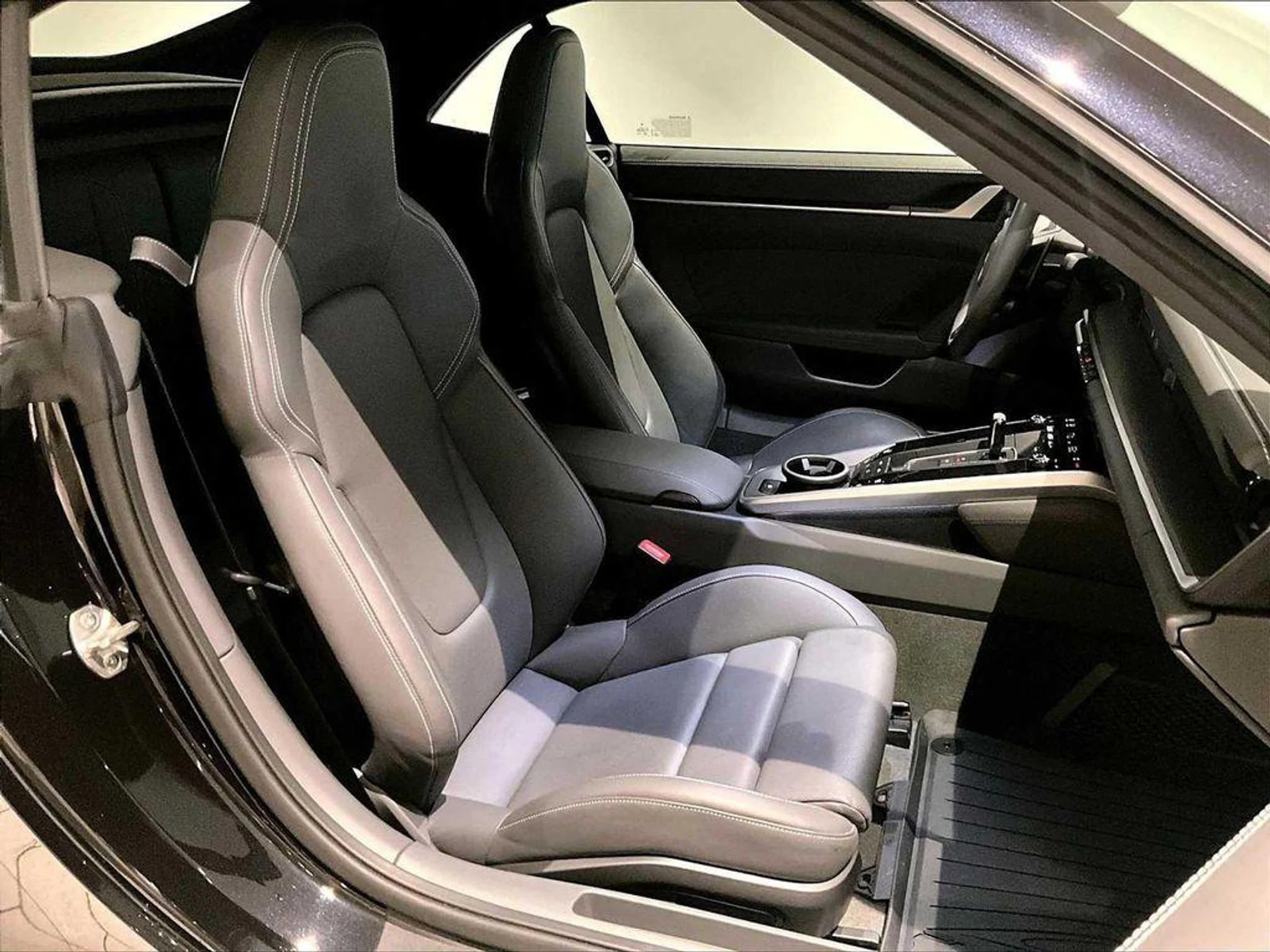 mph018_543195506_VM_2_J6g_If_Yf_Mo_D4rmg_U_Twy_O15o_GI_444aca22a3