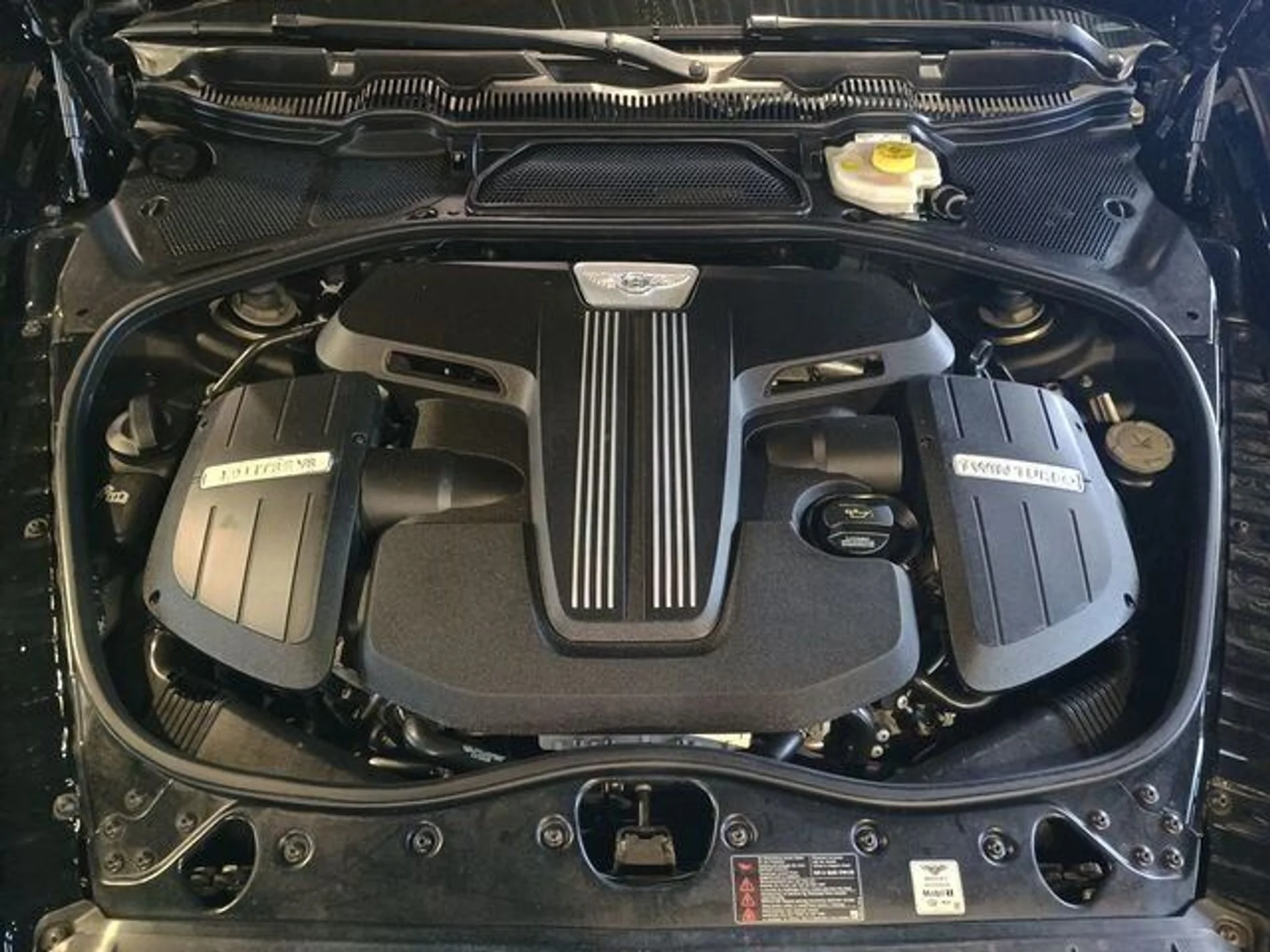 mph018_54353776_70a6253881_640_54ef986071