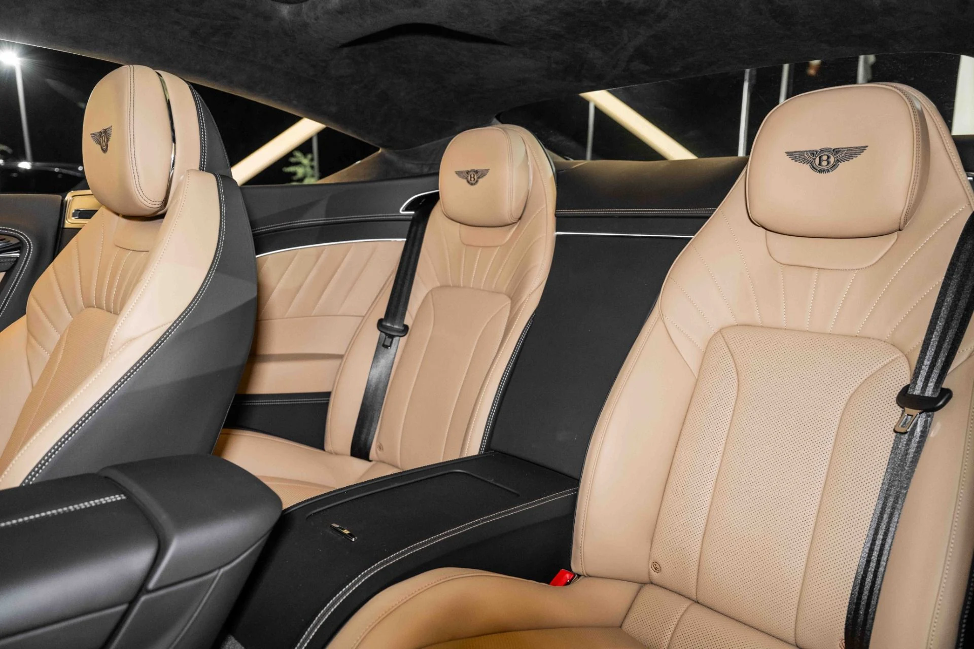 mph018_546133929_Used_2024_Bentley_Continental_GT_Edition_8_1720282955_dc4d71c76e