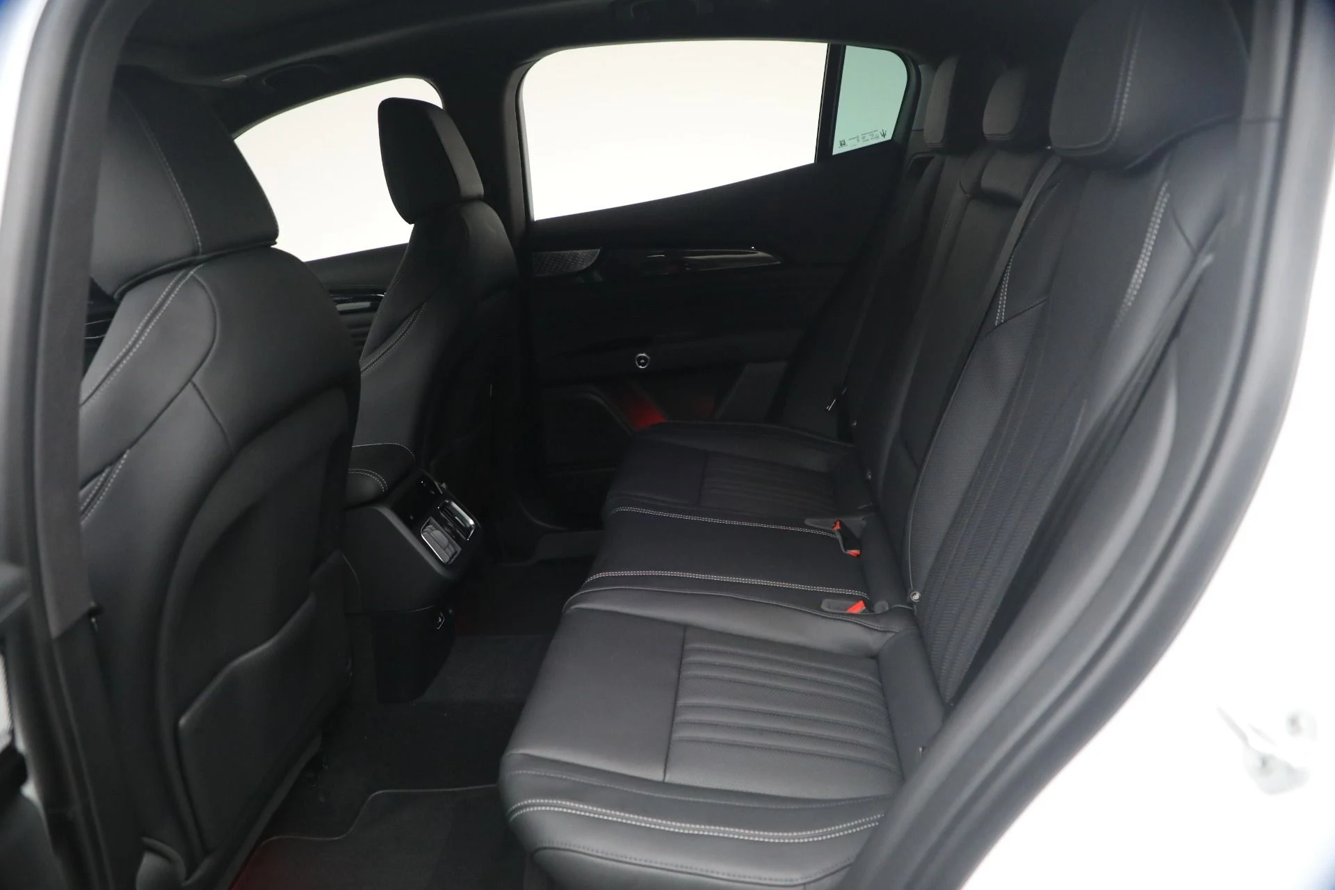 mph018_55037867_New_2026_Maserati_Grecale_Modena_V6_1774719545_0545c8fd99