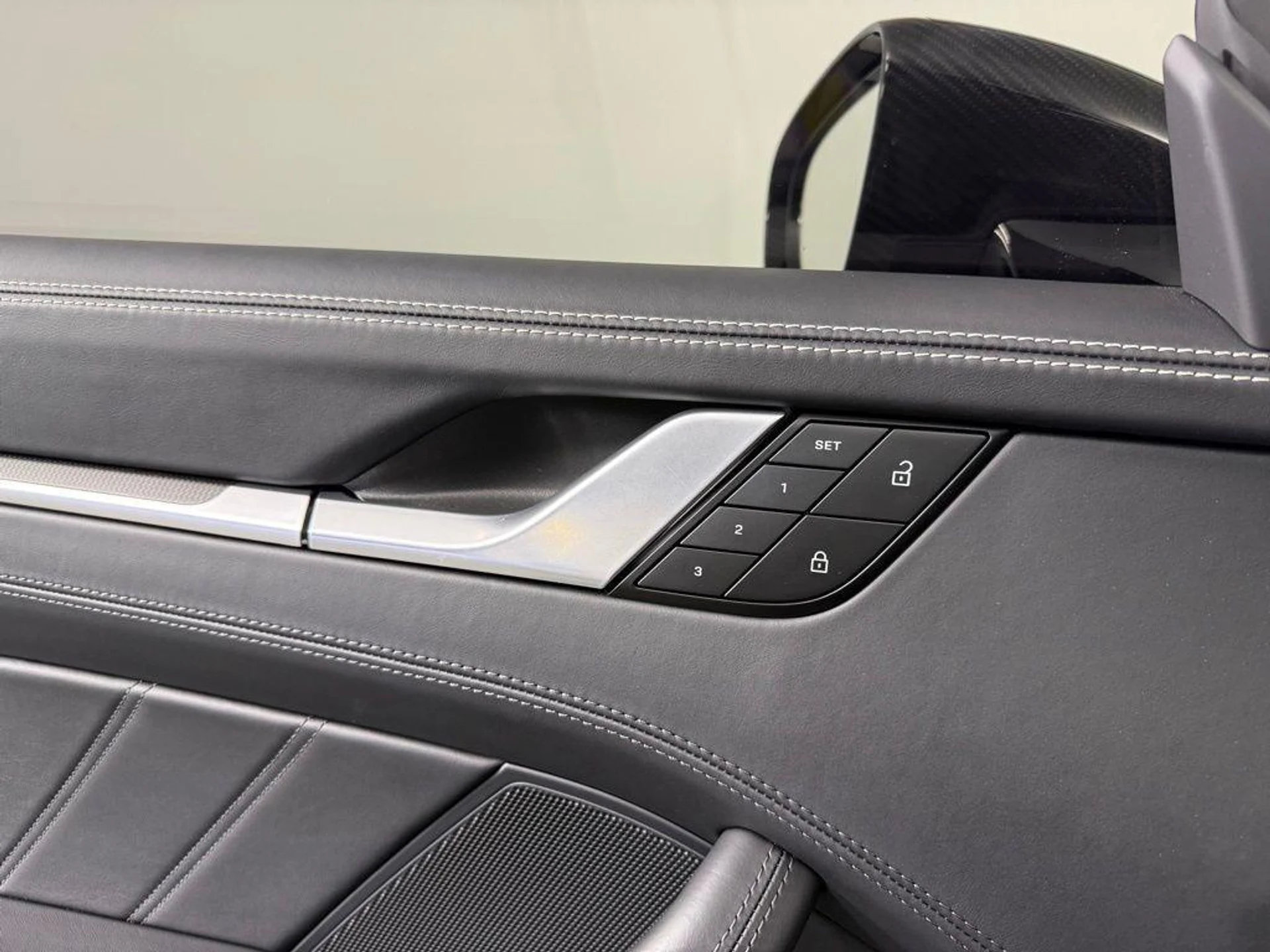 mph018_550689297_91_4_Y_Asa_ZCER_Gb4j_C_No_Tr2y2q_Y_e4cfc73b97