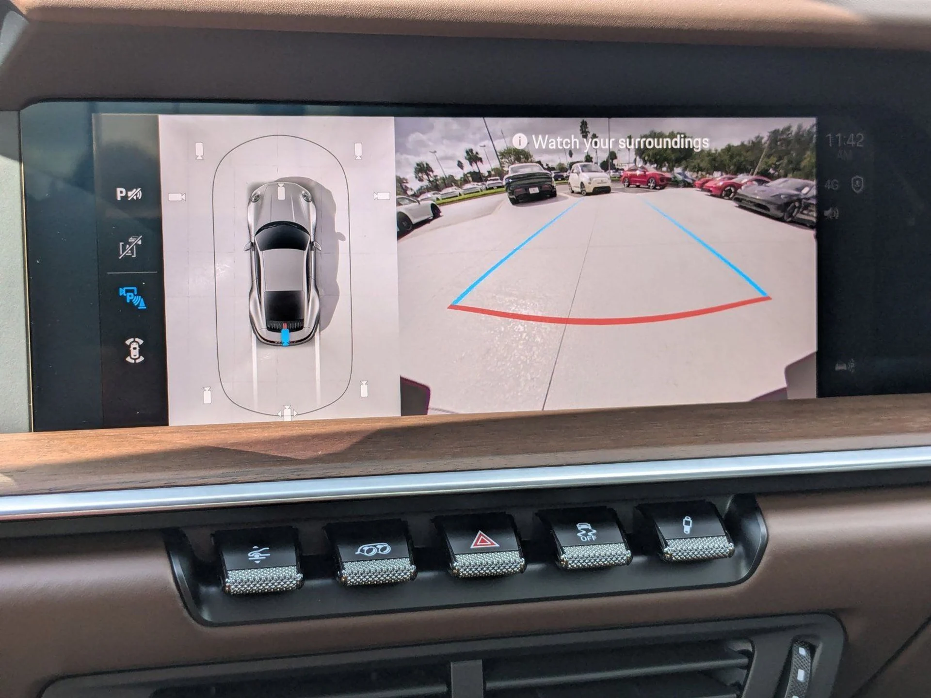 mph018_552679035_6bcbd8585ff727e4a2203eb8333787e0x_24c1f77513