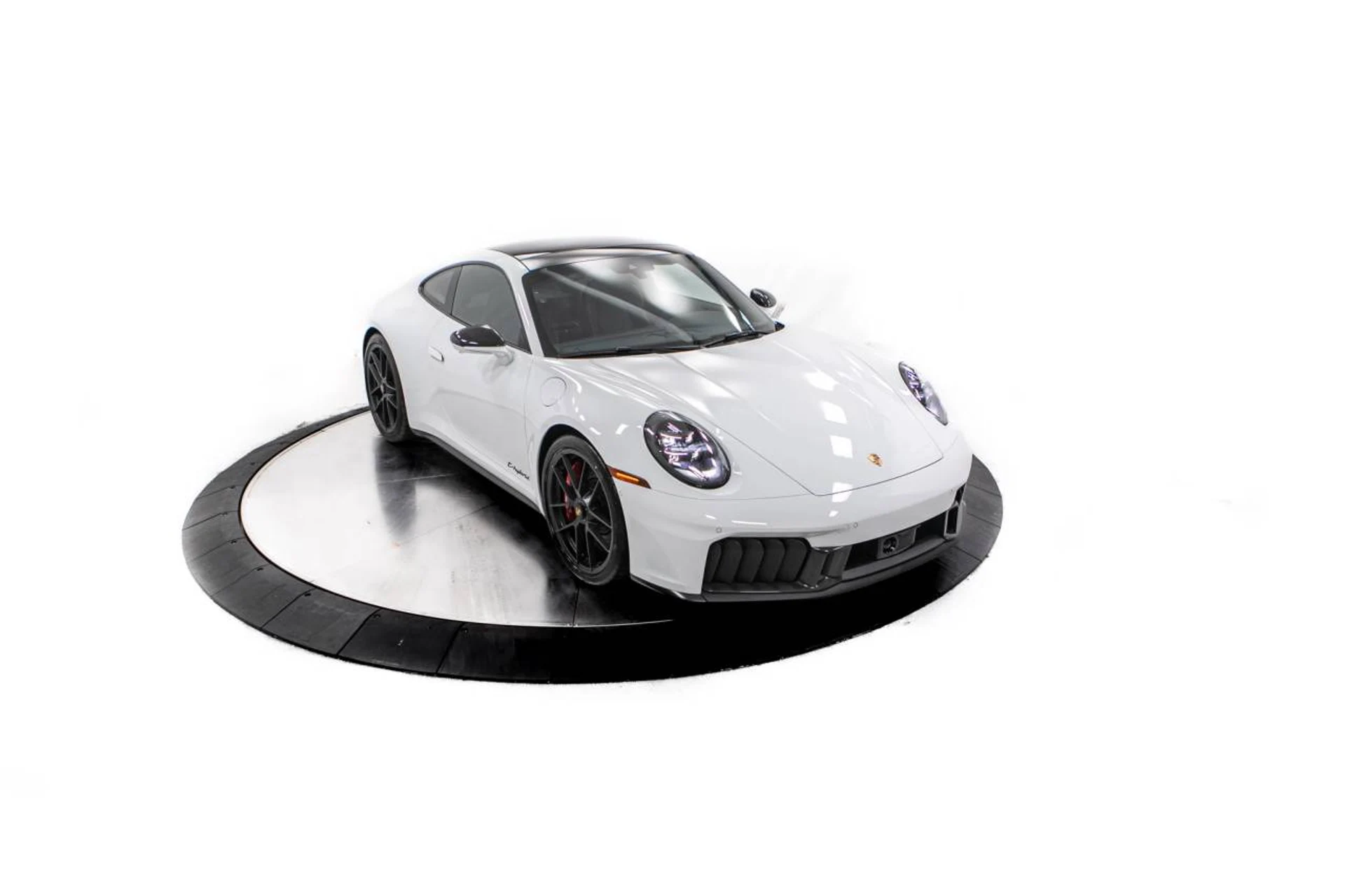 mph018_555954763_5b6fe9817615a987645c2caf90f8288cx_adeed3a373