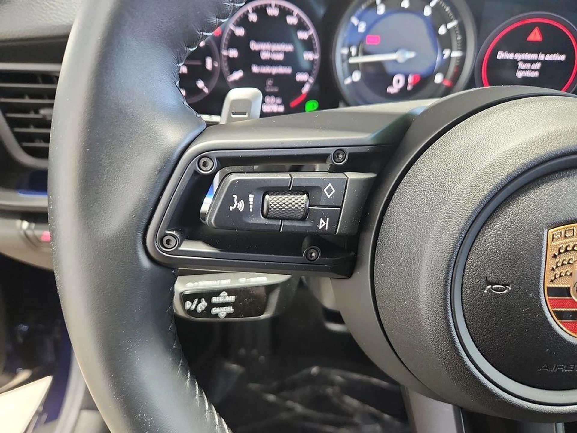 mph018_565852415_khs_D9_Bo_9sm_Pr_43_EN_0tv_Al_B4_f4f40151ed