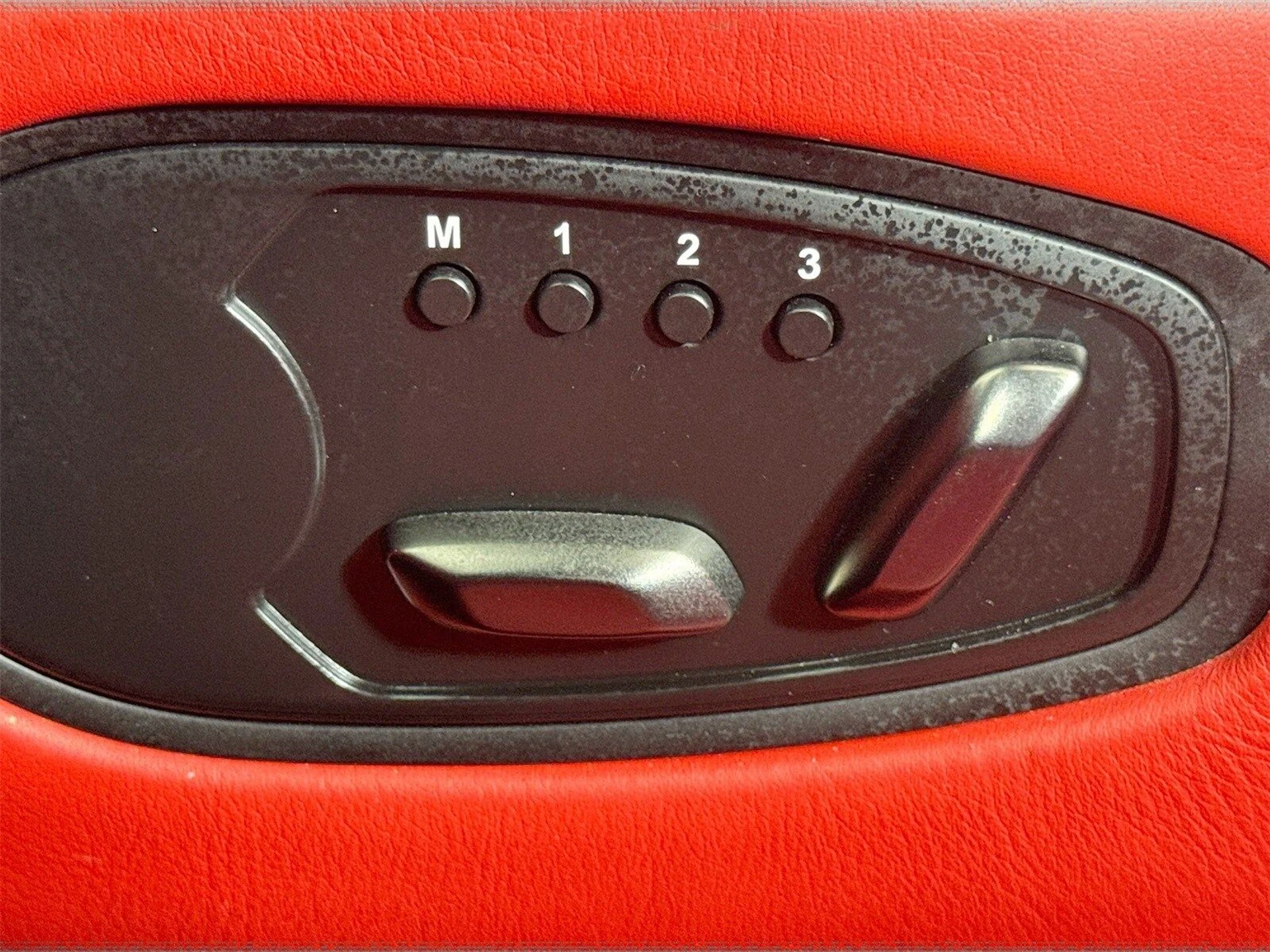 mph018_570568883_02148acab799985f4081a0362deaabc5x_68de3dc3fb