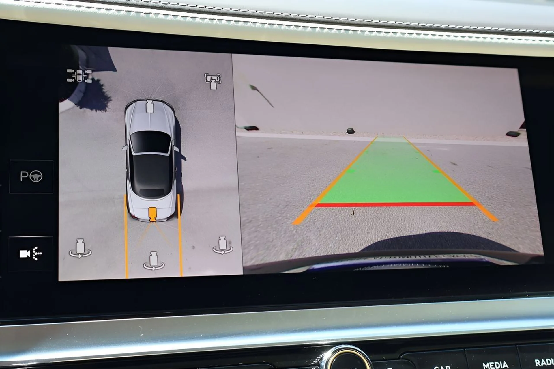 mph018_571975009_19_0f14056111