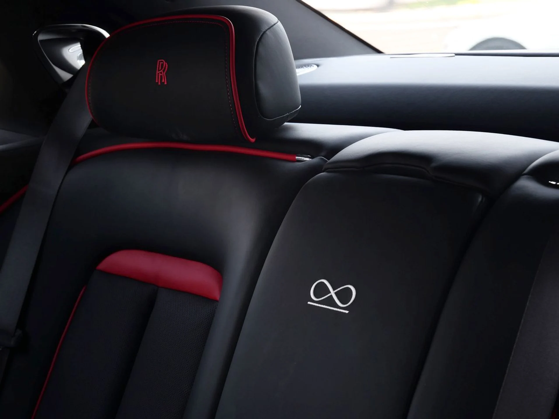 mph018_573614053_b878267027481156aeb81d39f583adb8x_4f9f8cca4a