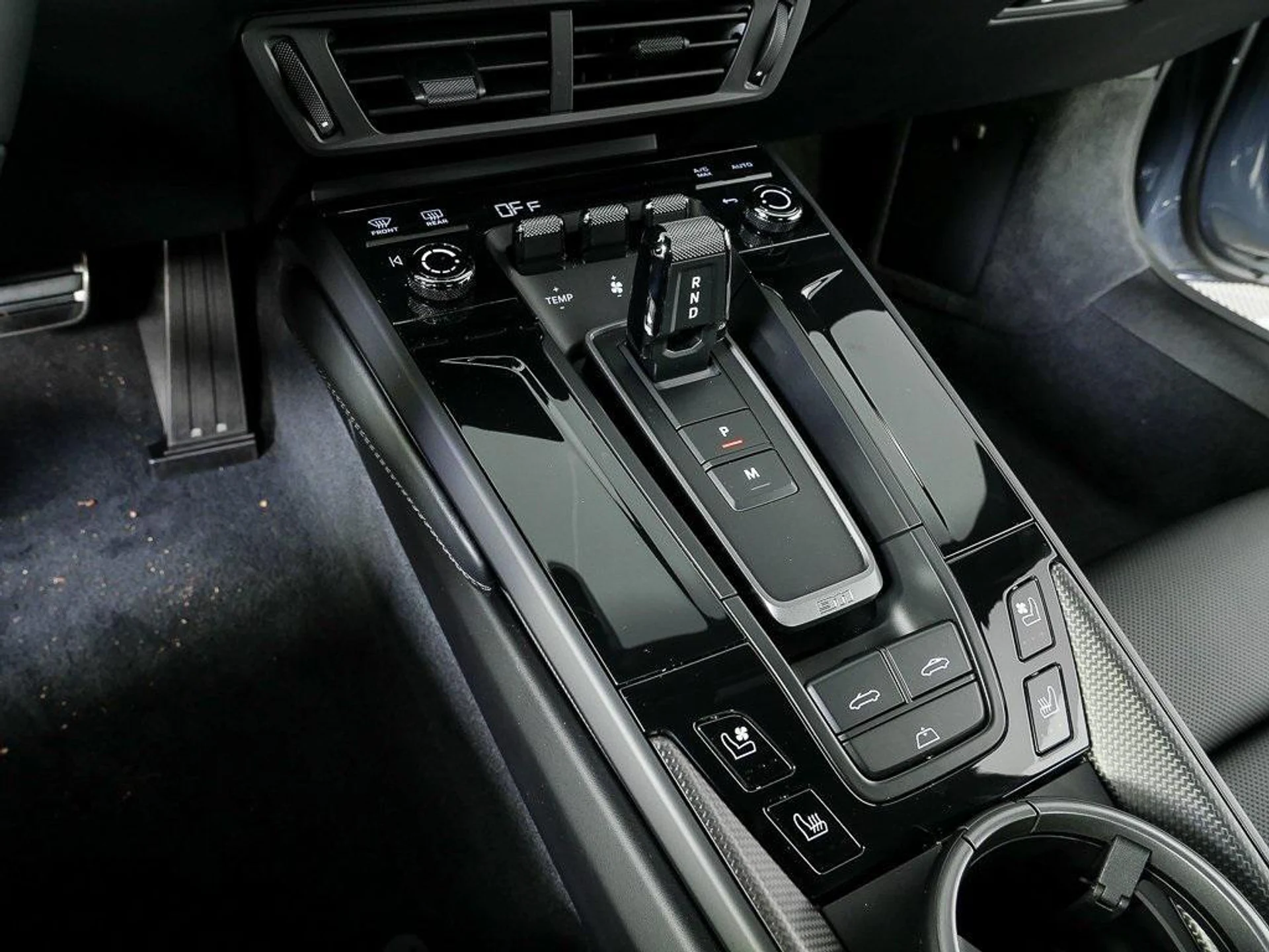 mph018_580222943_Yb_W_Jm5xvw_R_Vz_Pu_W_Tr3f1_Qvcn_VZU_15f2ddada2