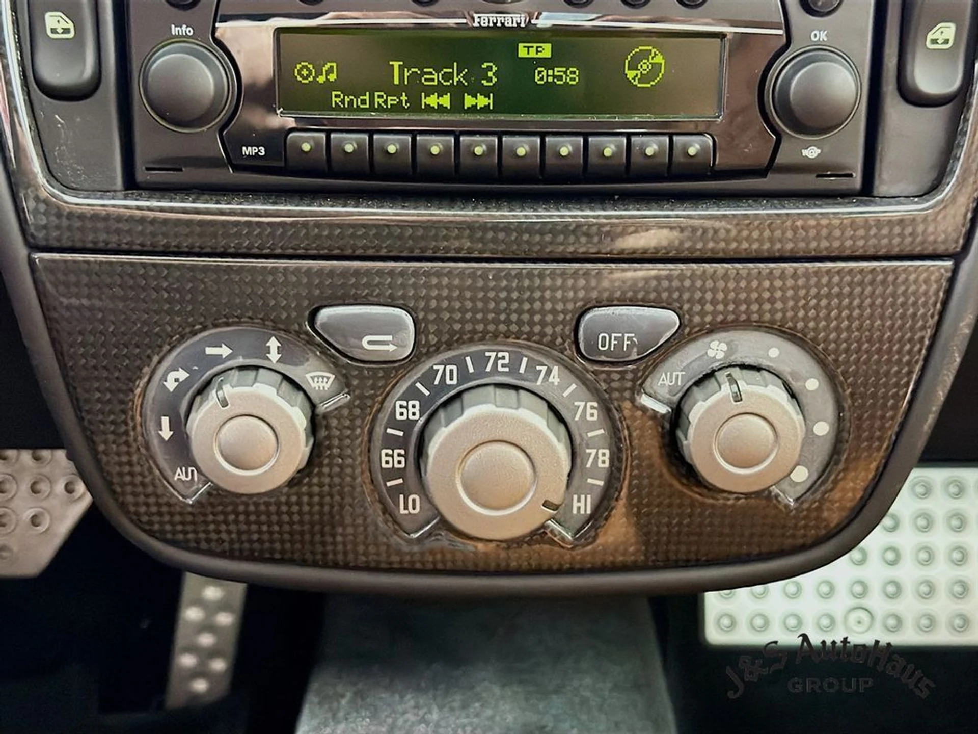 mph018_580719703_2h3t6d04xsb4of8jugqwlxge1rt2_e3a69ca484