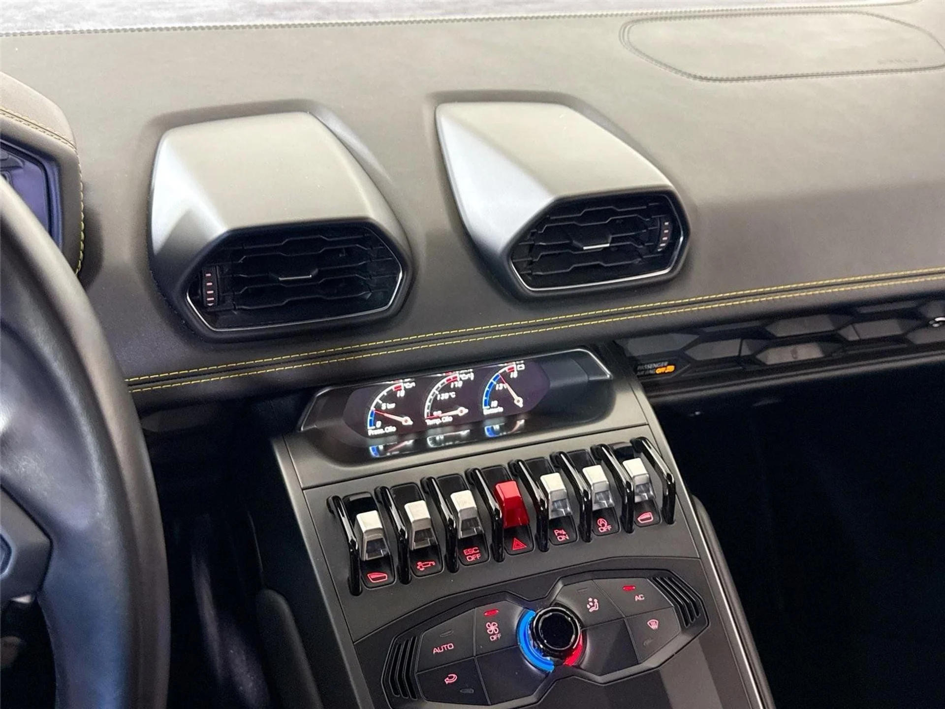 mph018_586074745_15d8383fe06470a28c2a757cedfcbb4f_781653ea37