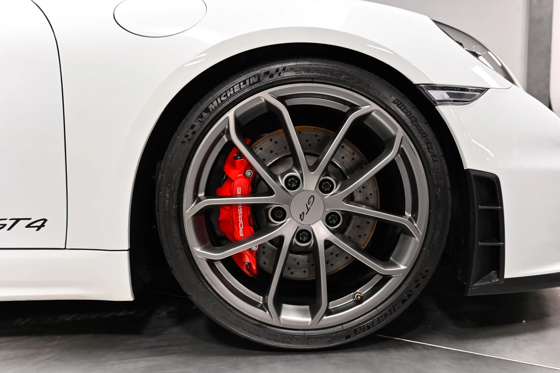 mph018_586952056_Used_2022_Porsche_718_Cayman_GT_4_1793042587_e74bc79605